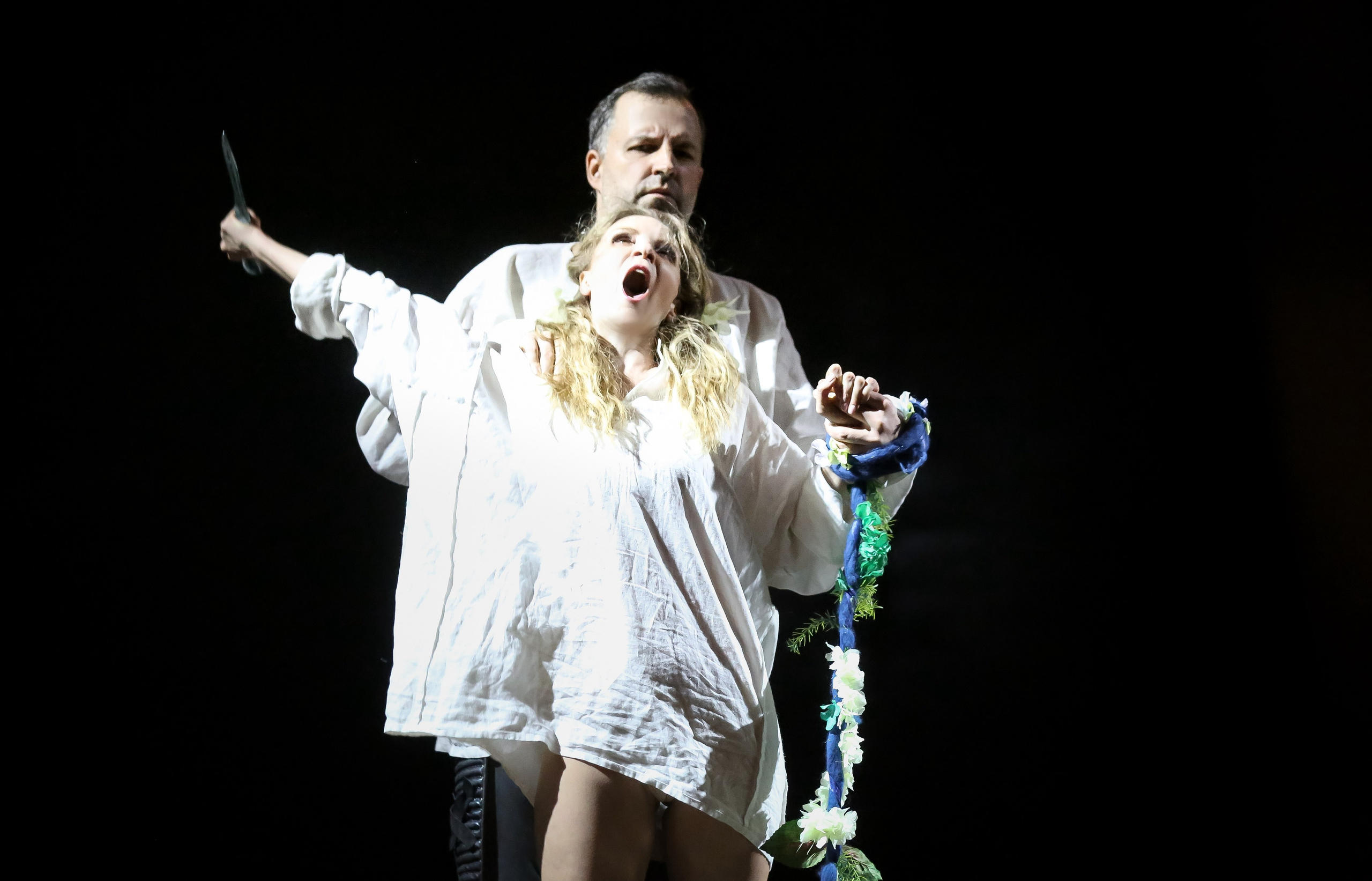 Чисто английское самоубийство: о «Поругании Лукреции» Бриттена в Новой опере. Дарья Письменюк / Darya Leitstern — фотограф, музыкант, журналист, путешественник