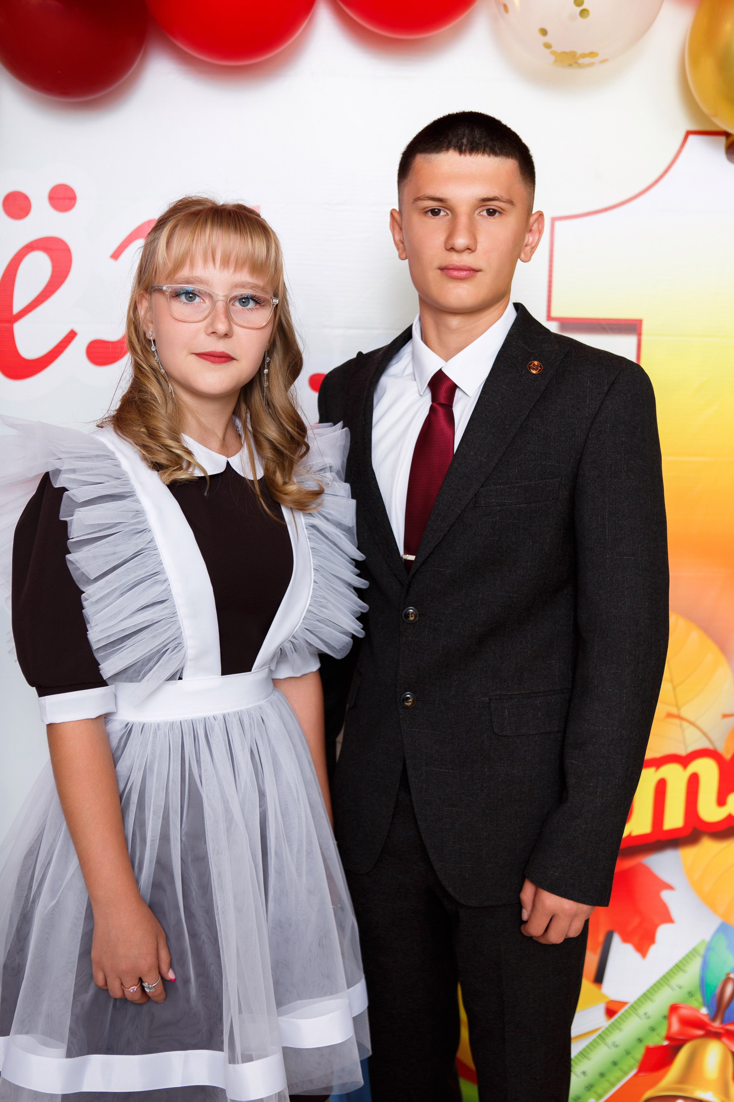 1 СЕНТЯБРЯ 2024 ГОДА — 9 ШКОЛА — ФОТОСЕССИЯ С РОДИТЕЛЯМИ. Профессиональный фотограф в Мценске и Орловской области