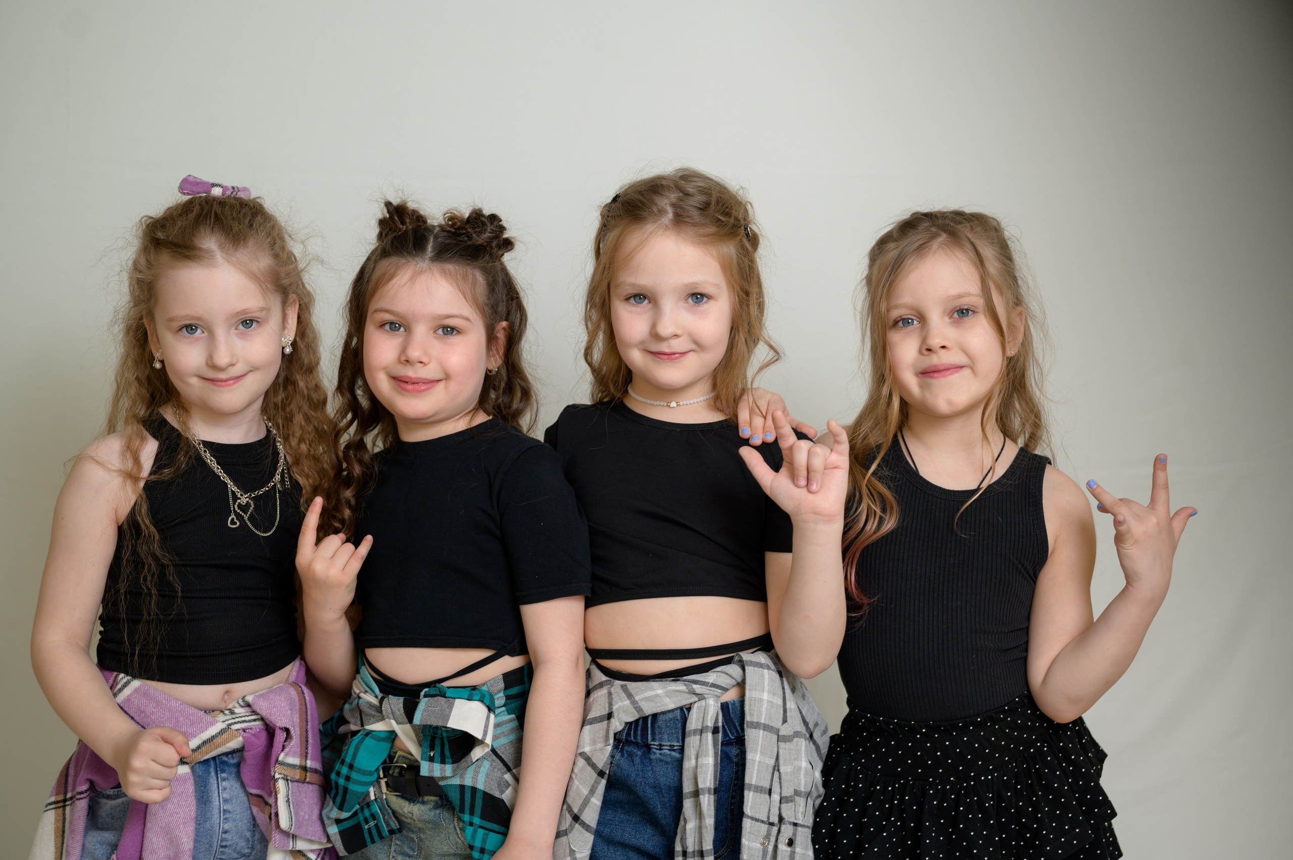 Д/с№ 3к3 группа «Фантазёры» (индивидуальный дизайн) + рисунки детей. Фотограф новорожденных, семейный детский в Тюмени Татьяна Морозова