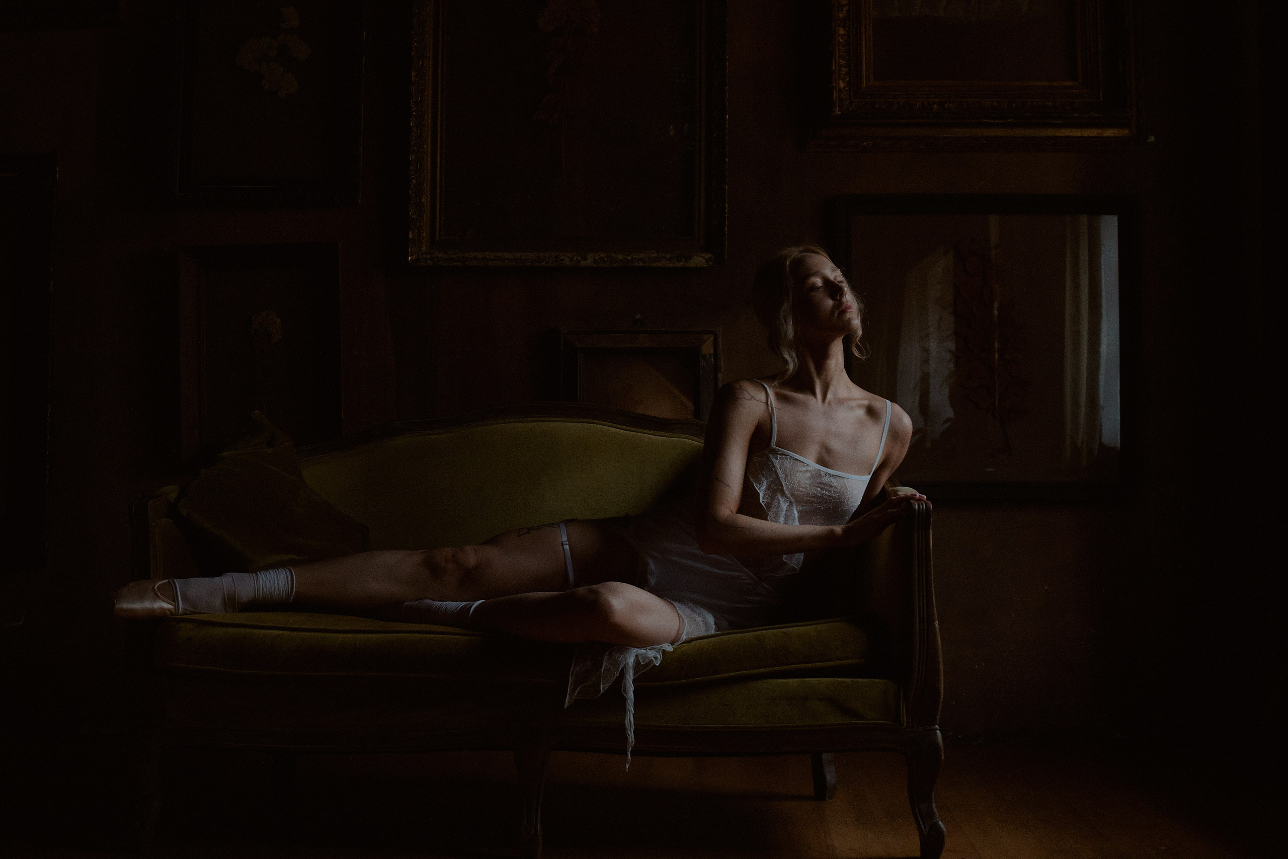 Фотосессия в усадьбе Роден. Свадебный фотограф в Москве Приятелева Ангелина