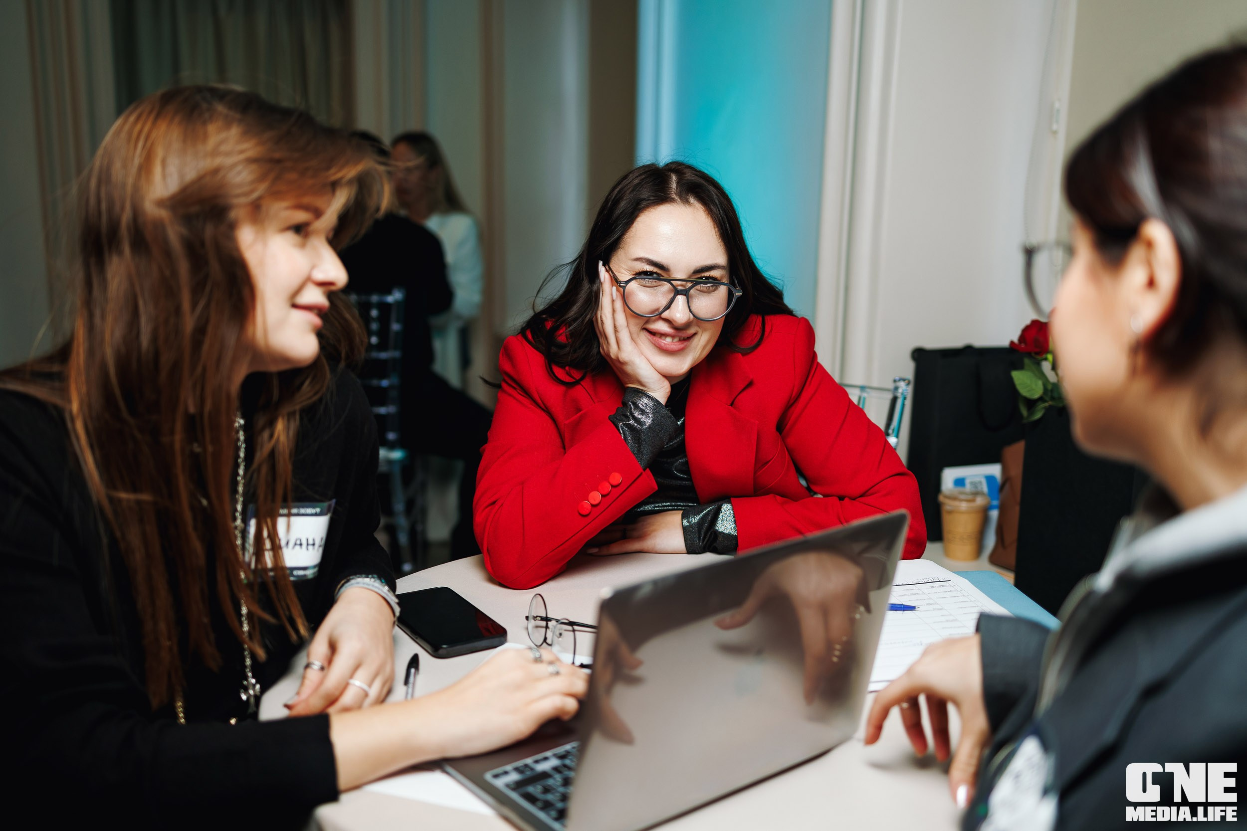 Фоторепортаж из кинотеатра Заря. One Media Life: фоторепортажи, фотоотчеты с мероприятий и заведений