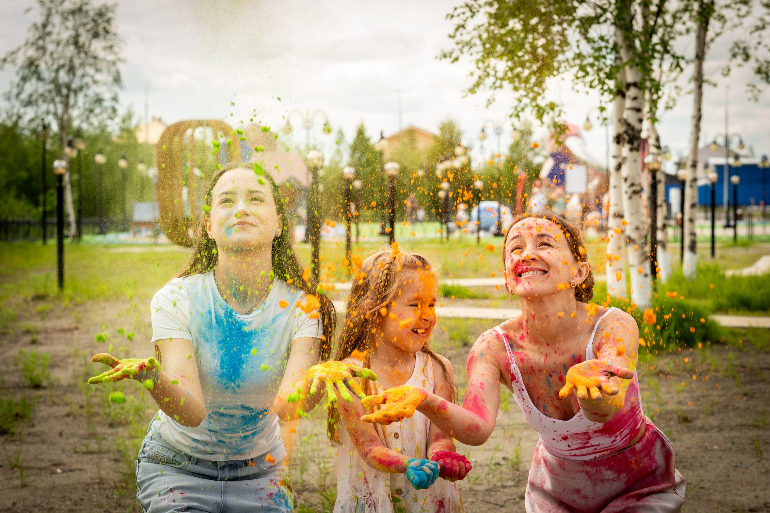 Семейные. Фотограф Елена Дегтярева. Семейная, детская и школьная фотография в Тюмени. Яркие и живые снимки, которые сохранят историю вашей семьи