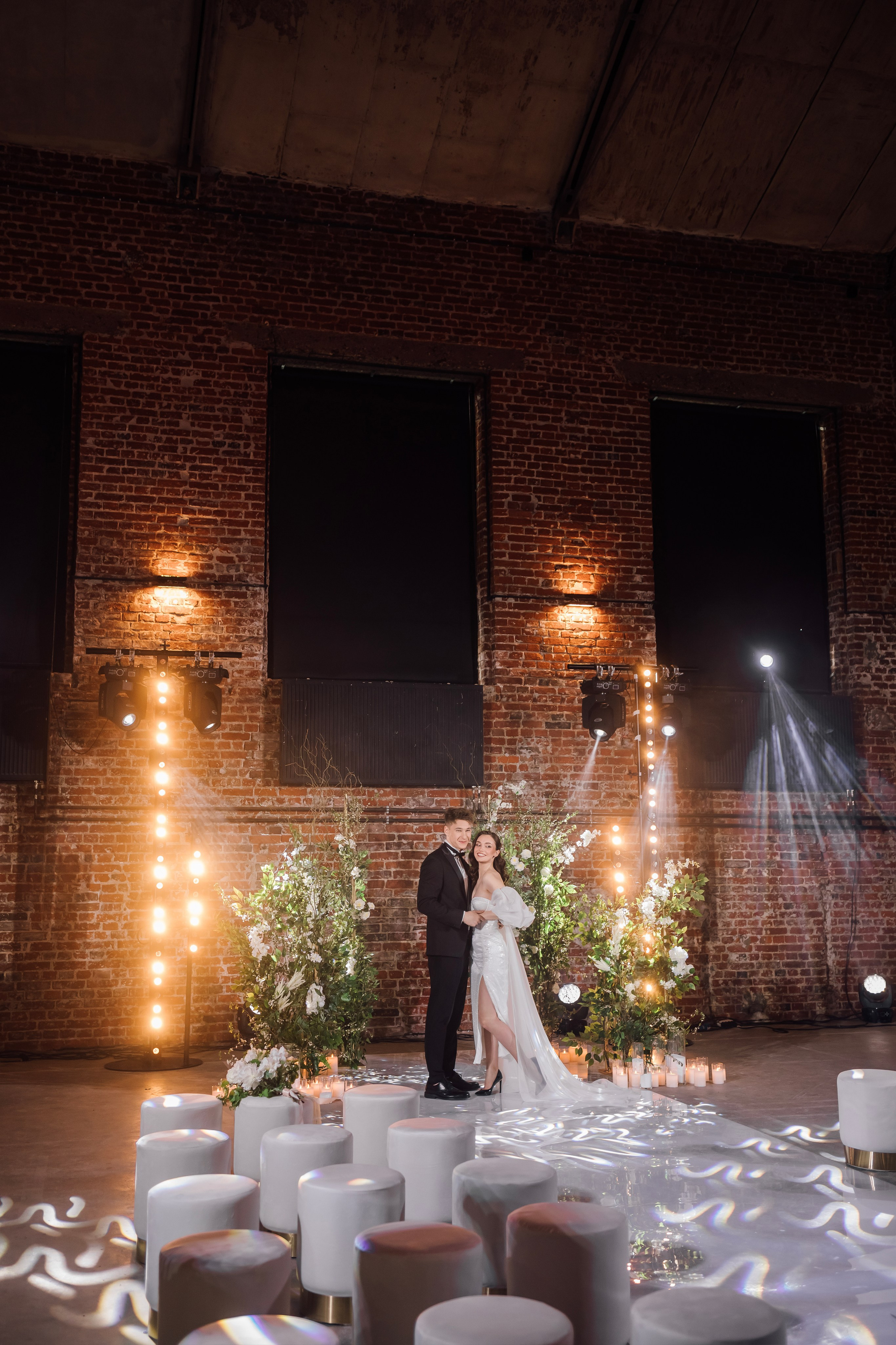 Мария и Алексей. Лофт. Свадебный и семейный фотограф в Москве Евгения Лисина