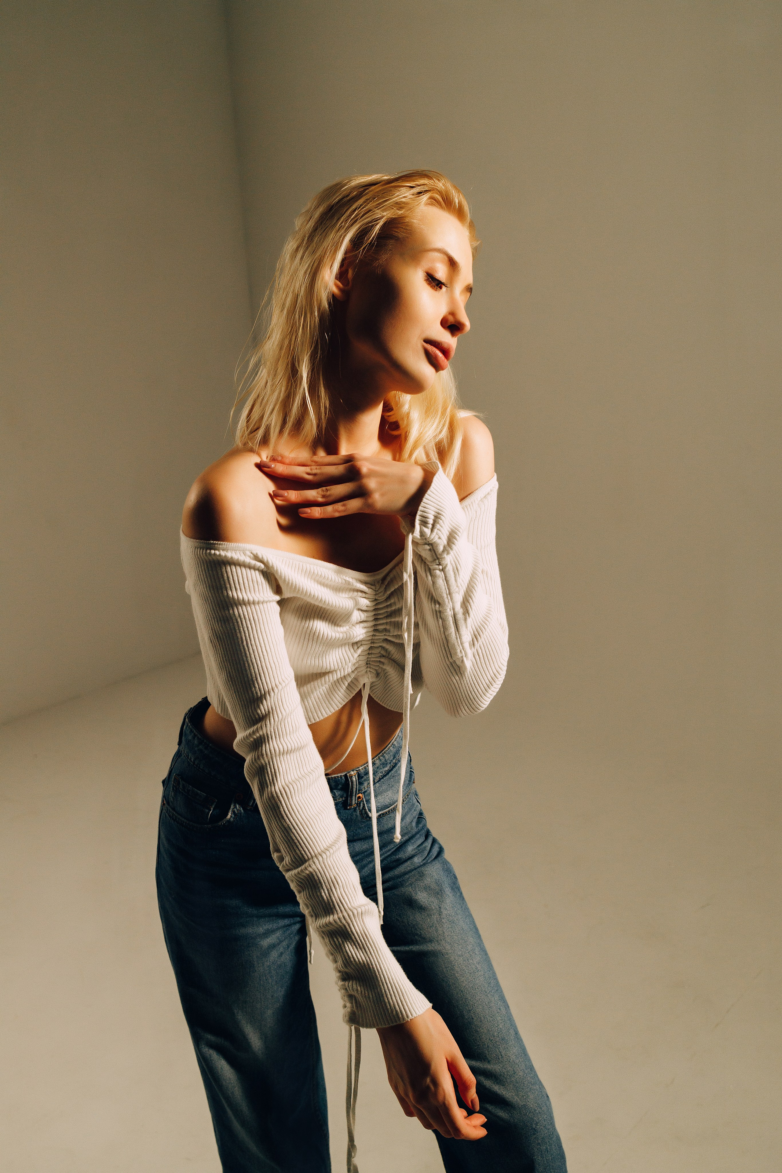 Студийная фотосъемка Дарьи. Выпускные альбомы в Серпухове