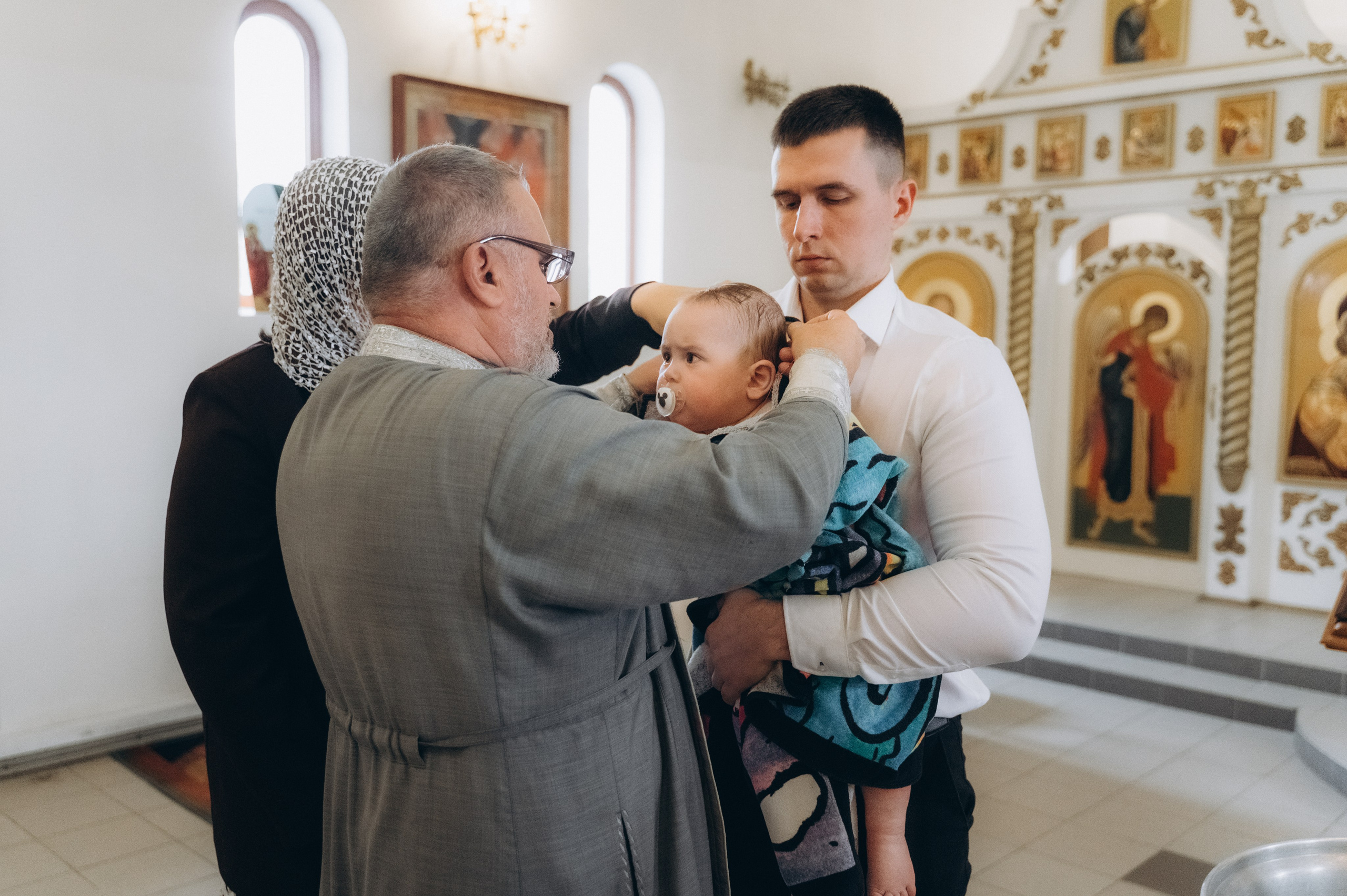 Крещение Демьяна (Церковь в честь святой блаженной Ксении Петербургской). Семейный фотограф в Минске Дарья Дреко