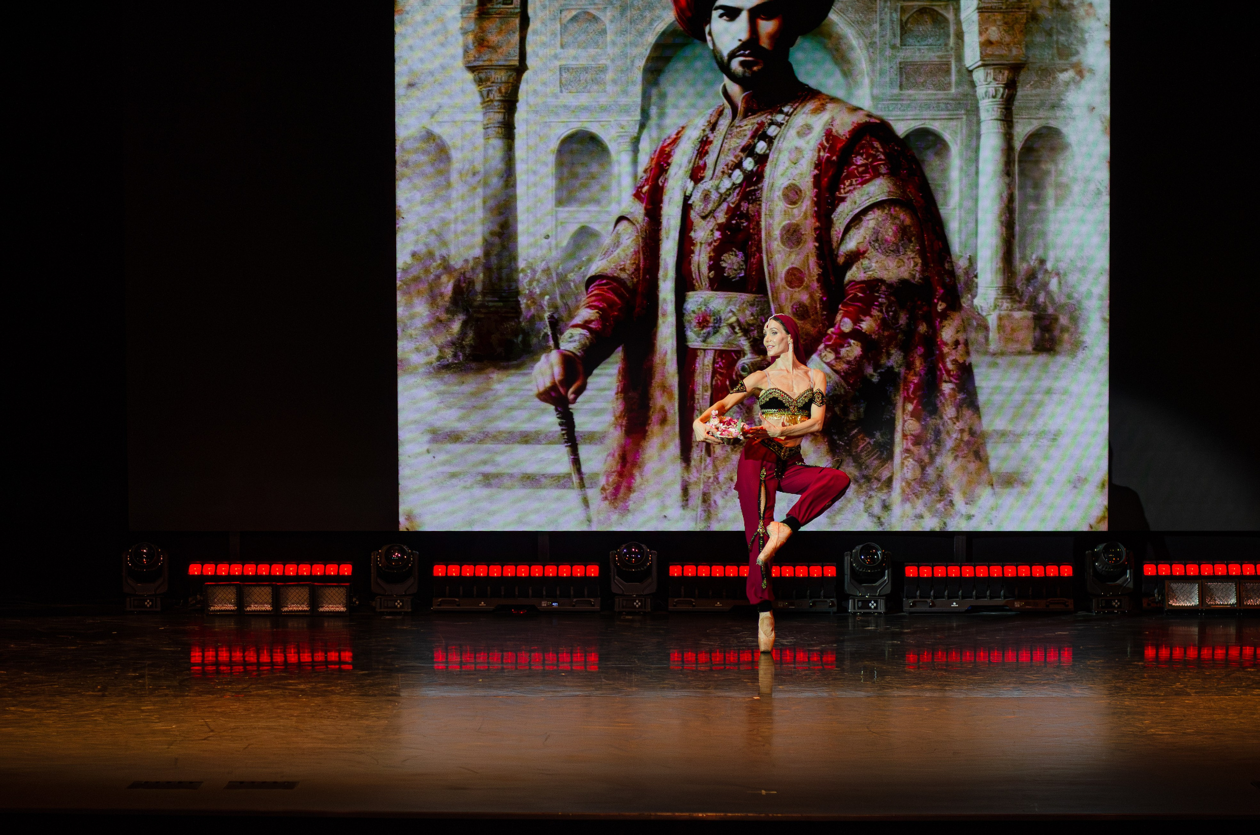 Гала-концерт Всероссийского фестиваля любительского балета Aurora PRIX — 2026. Портретный и репортажный фотограф в Санкт-Петербурге Варвара Жукова