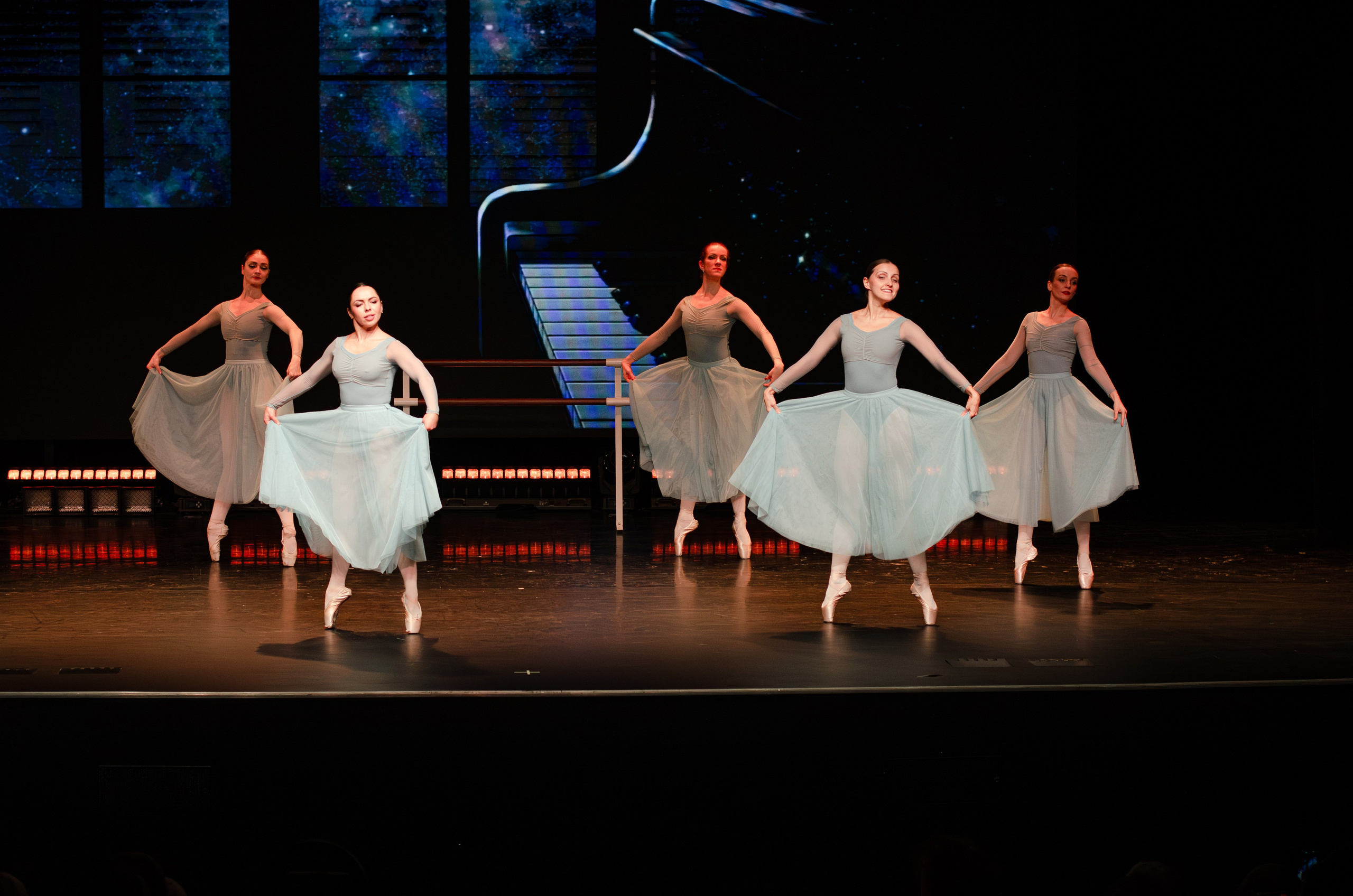 Гала-концерт Всероссийского фестиваля любительского балета Aurora PRIX — 2026. Портретный и репортажный фотограф в Санкт-Петербурге Варвара Жукова