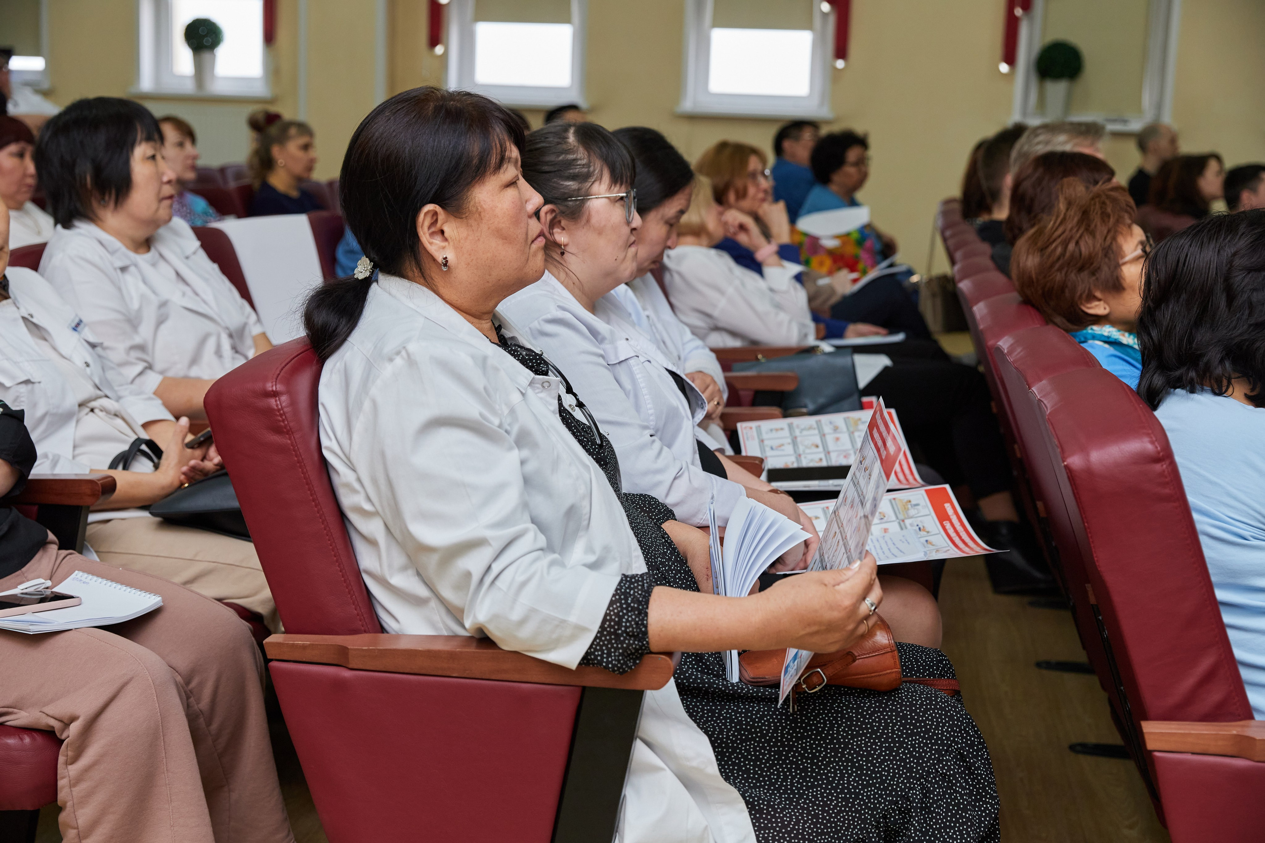 Врачебная конференция. Контент-фотограф в Абакане Наталья Нагибина