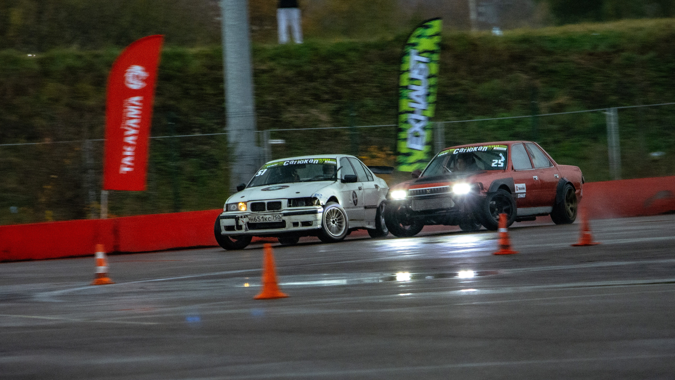 Auto. Фотограф Евгения Саботаж в г. Москва