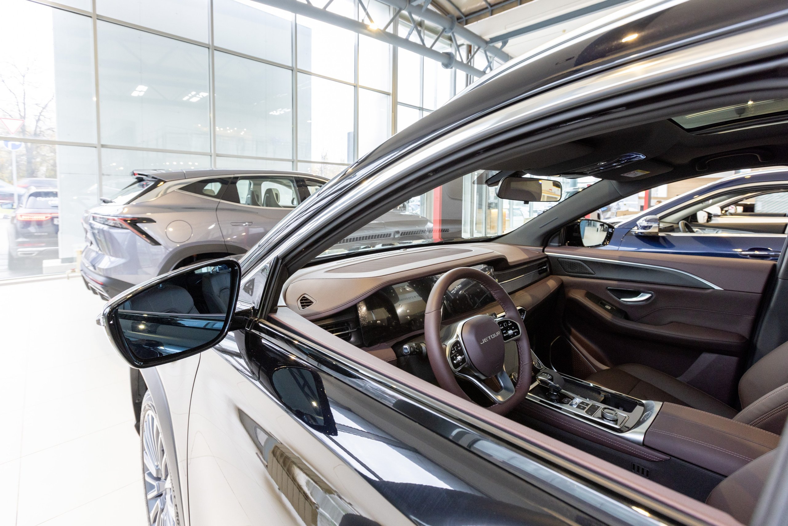 Автосалон Автоимпорт JETOUR. Фотограф в Туле Крупский АнДРей. Фотостудия «КАДР71» в Туле