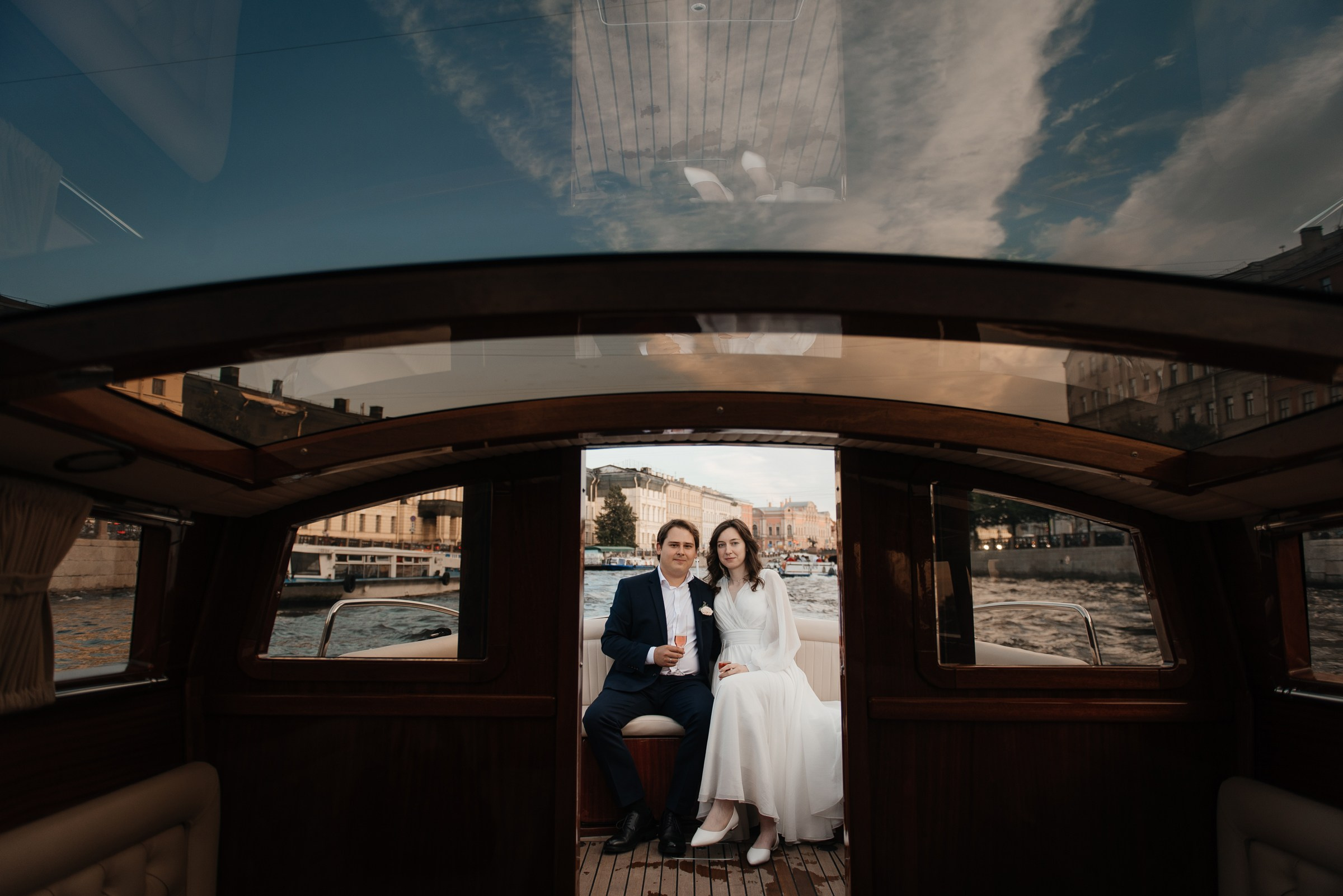 свадебная фотосессия на&nbsp;катере Venezia Nord