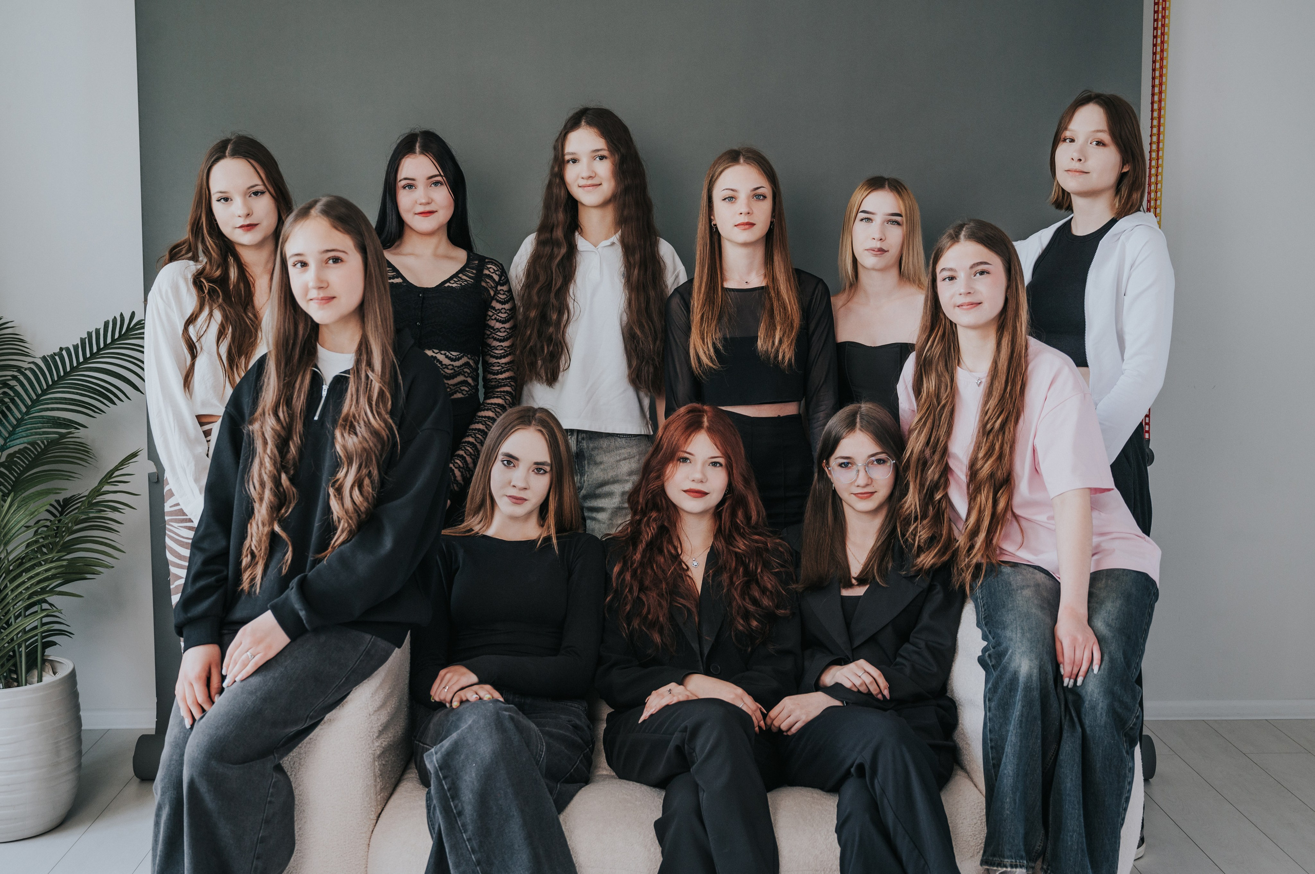 Фотостудия. Выпускные альбомы и Школьный фотограф в Алексеевке, Бирюче, Красном