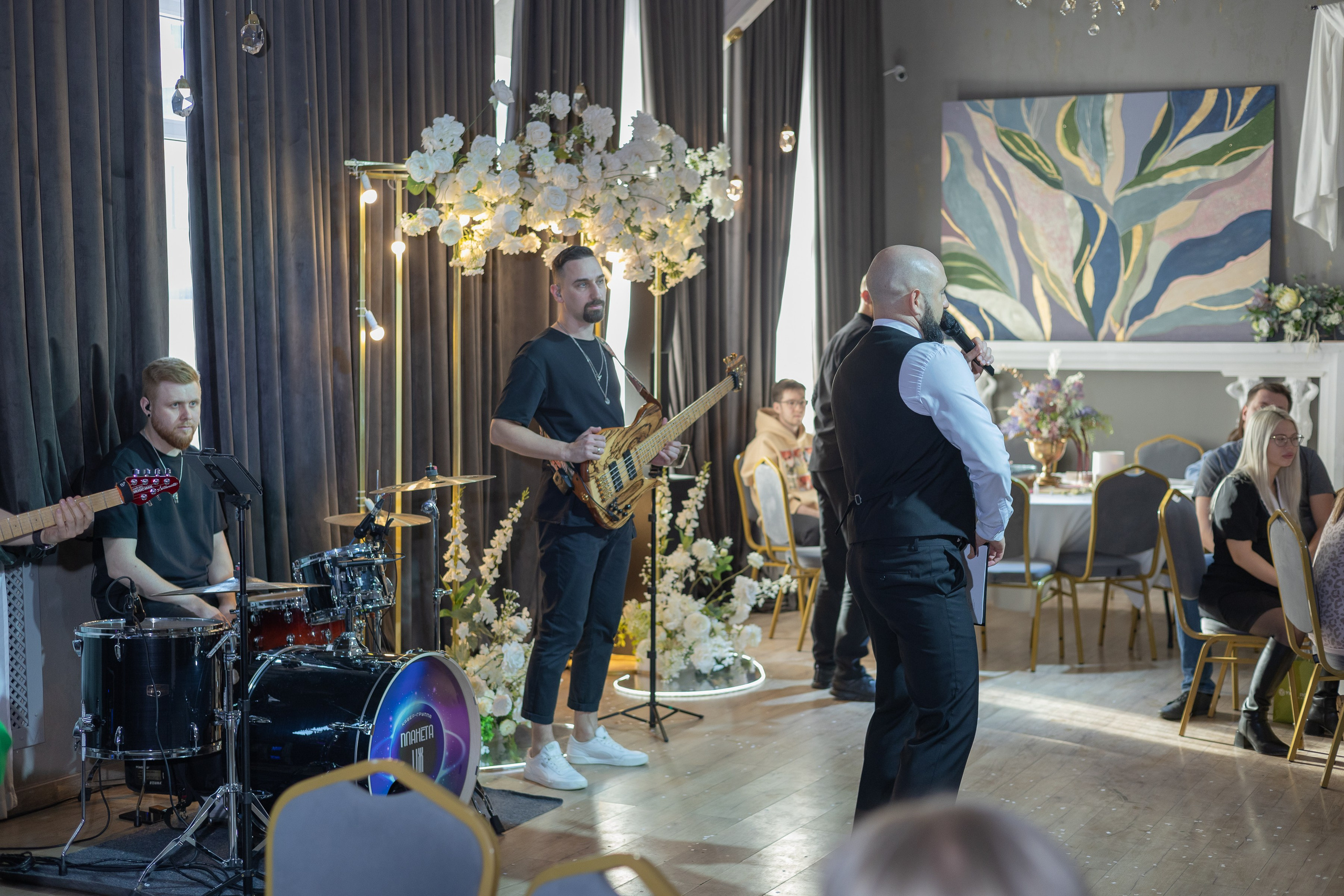 Свадебное чаепитие для молодоженов