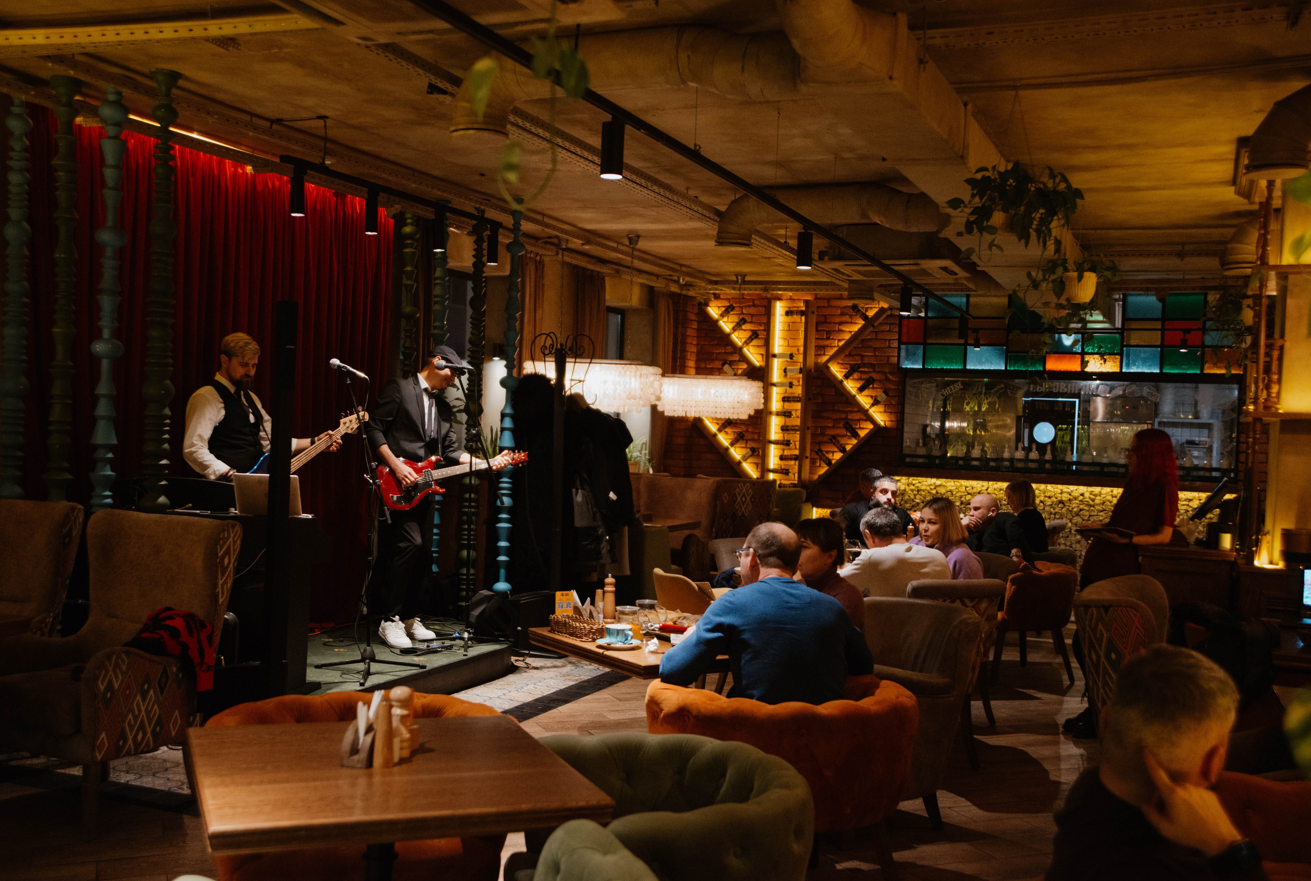 День рождения ресторана «Пряный Барашек». Ксения Glossa. Портретный и репортажный фотограф в Самаре