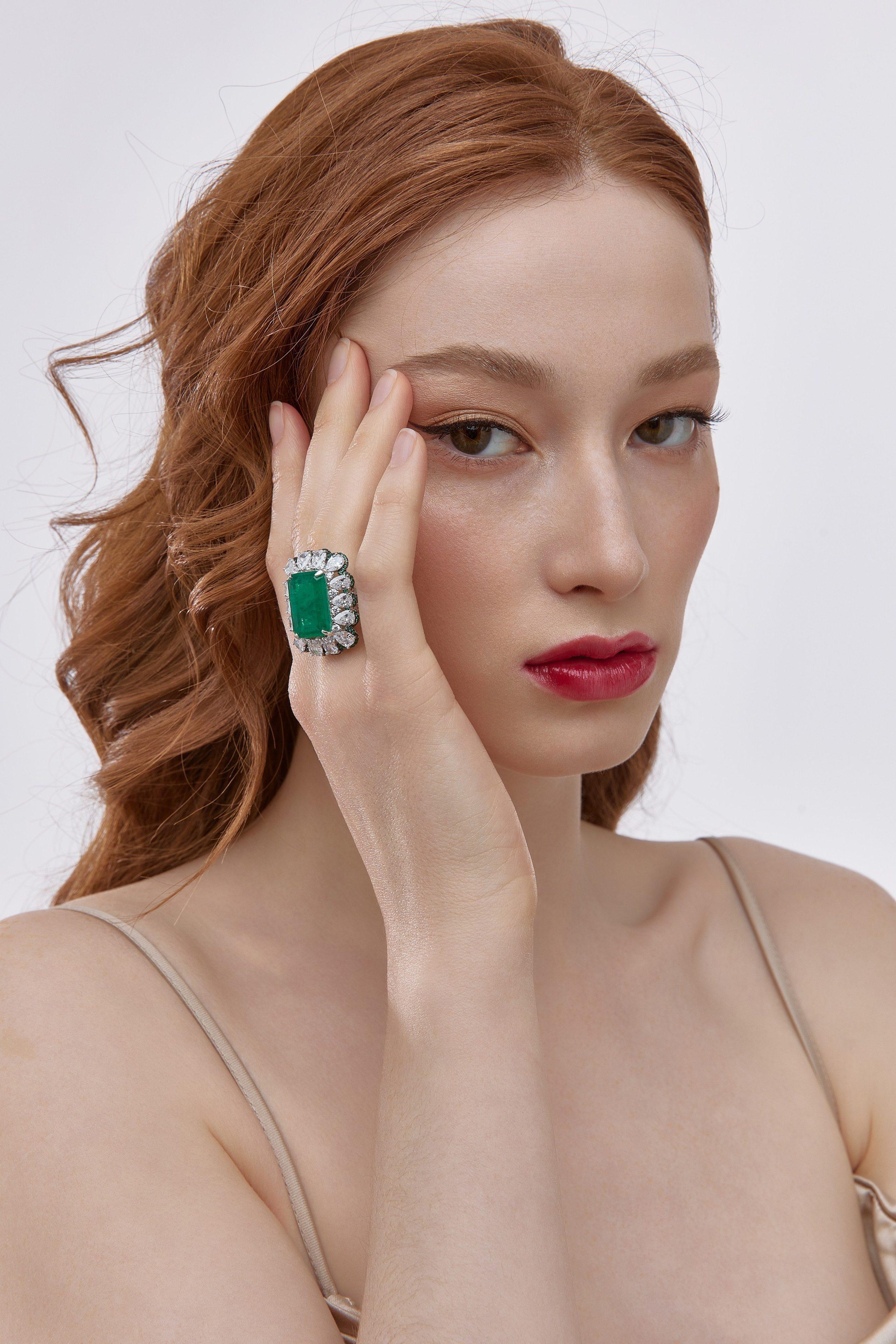 Lbos. Фотограф/арт-директор в Москве Христина Аргентина Антонович