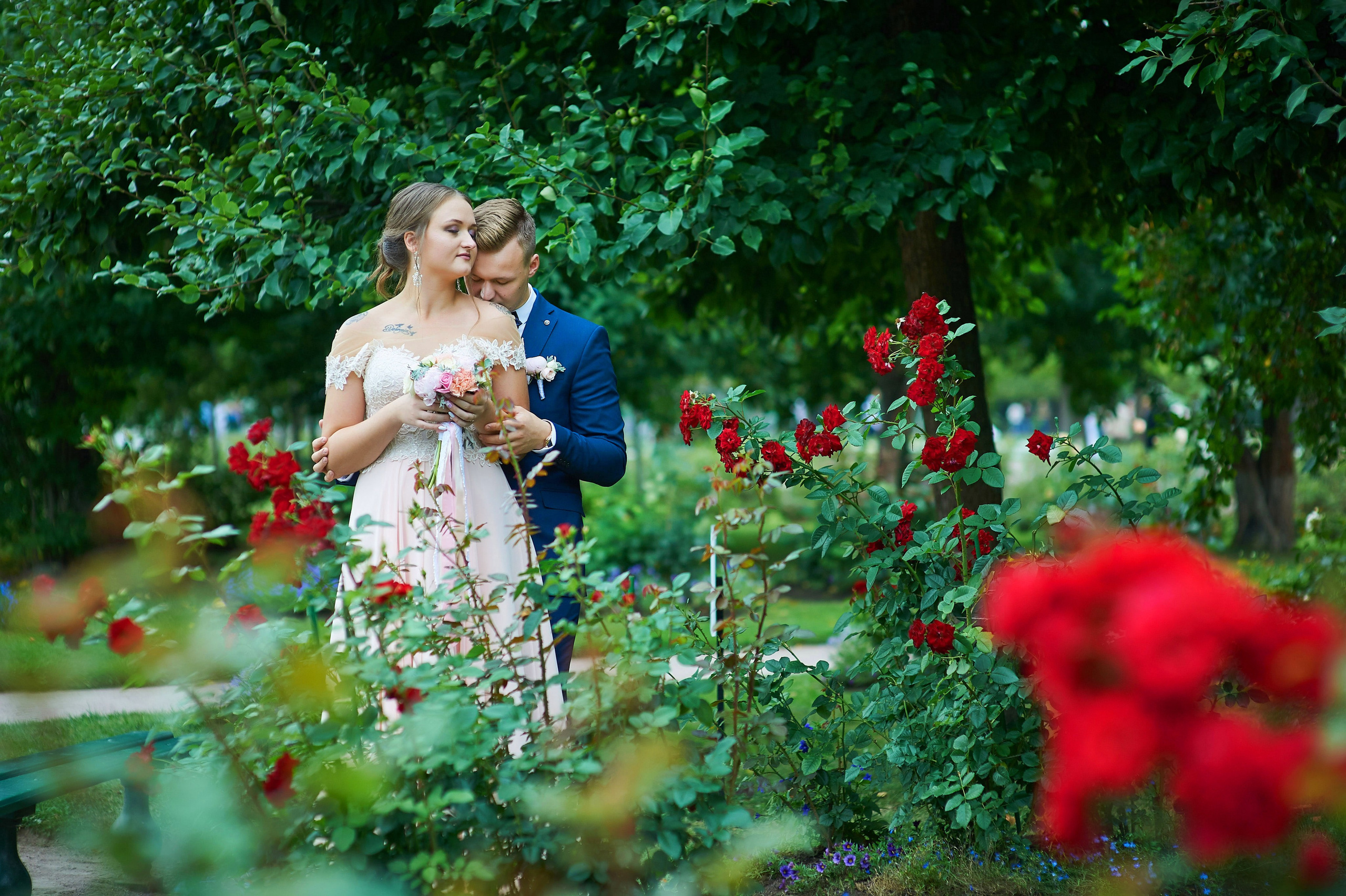 Ульяна и Дмитрий (свадебная прогулка в Сестрорецке под дождем, , фотосессия в верхнем парке Петергофа). Портретный, семейный и свадебный фотограф в Санкт-Петербурге и в Пушкине Ширяев Денис