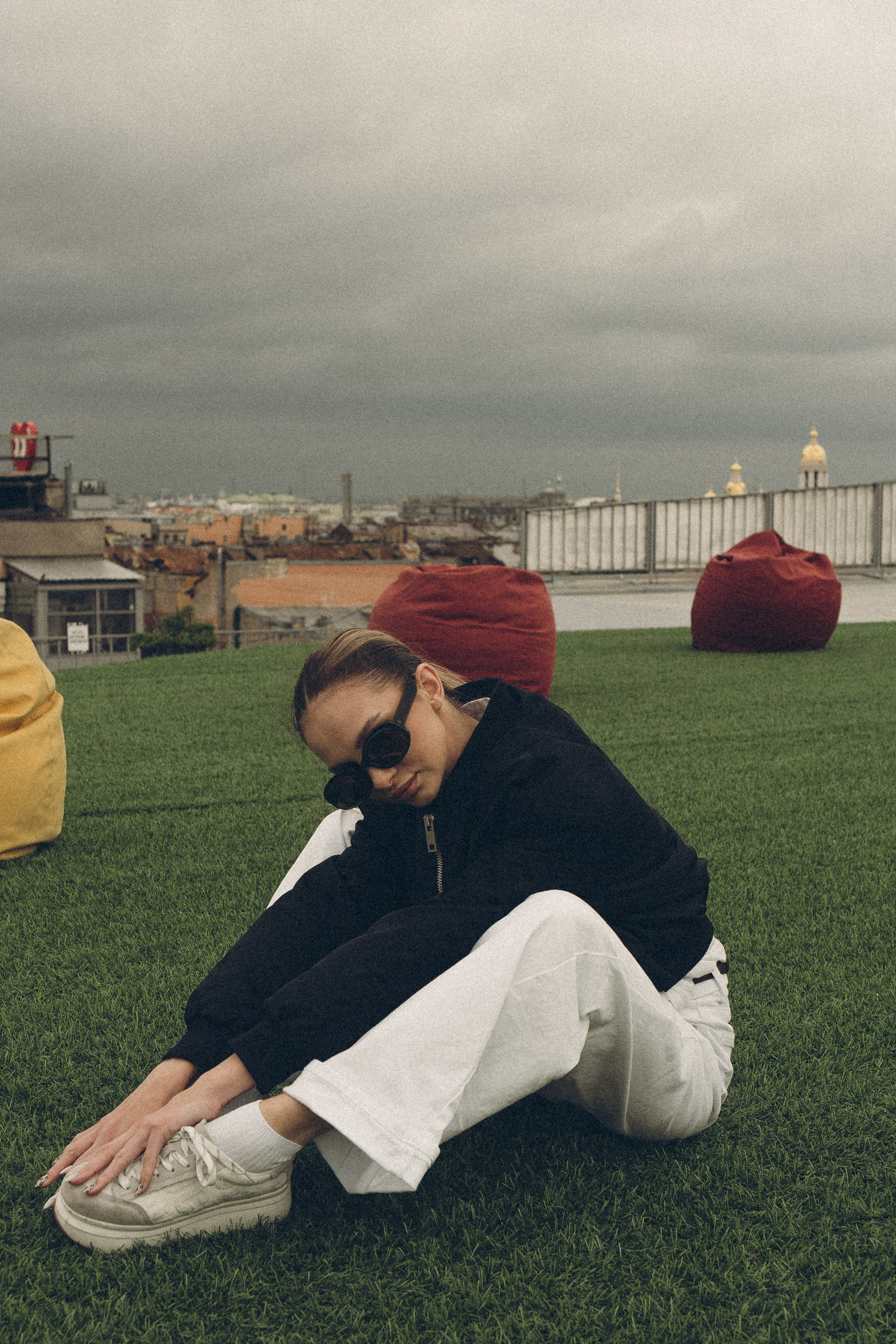 МЫ ГУЛЯЛИ ПРО КРЫШАМ ПИТЕРА. Профессиональный фотограф, Санкт-Петербург — Виктория Богомолова