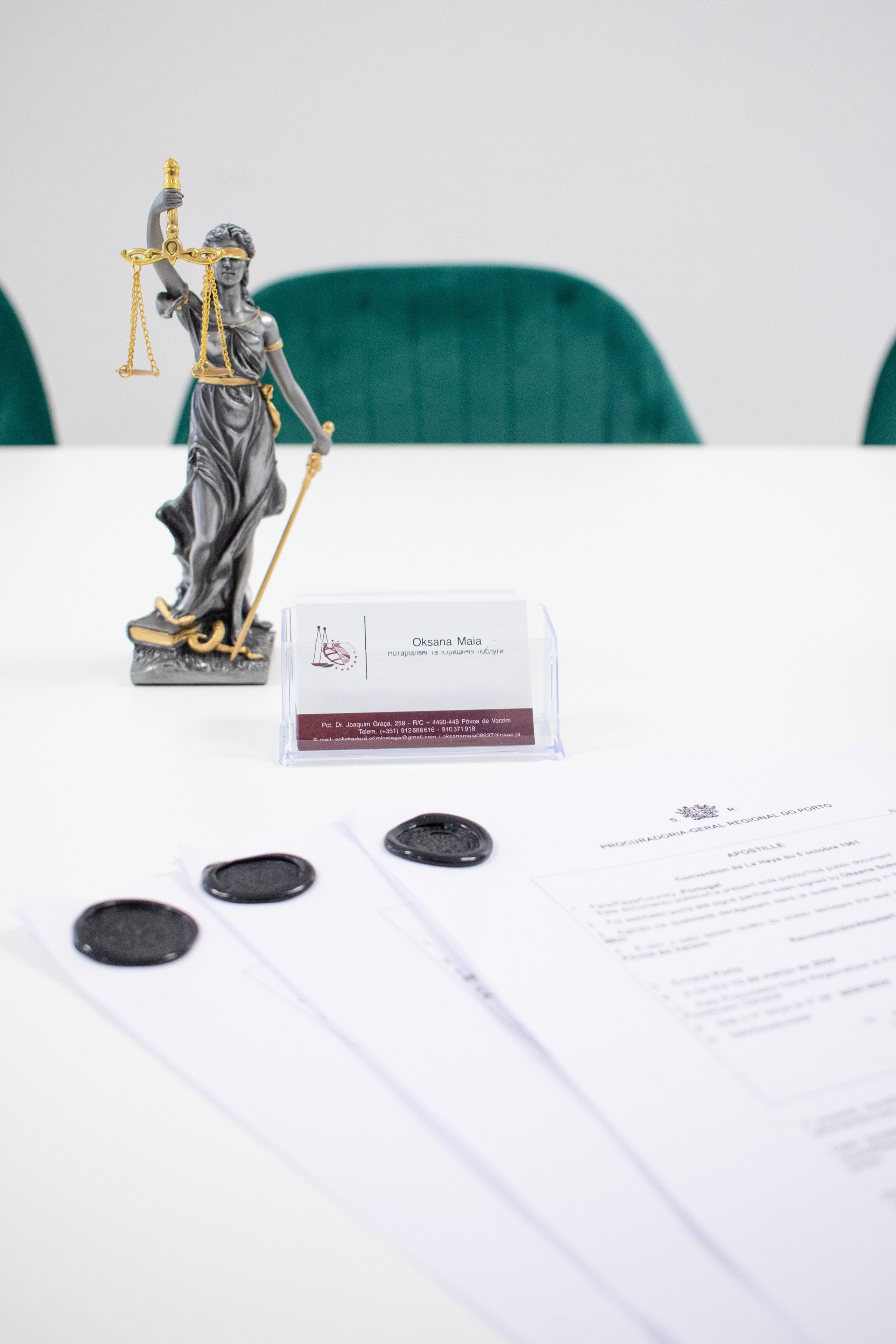 A photo shoot for a lawyer in Porto