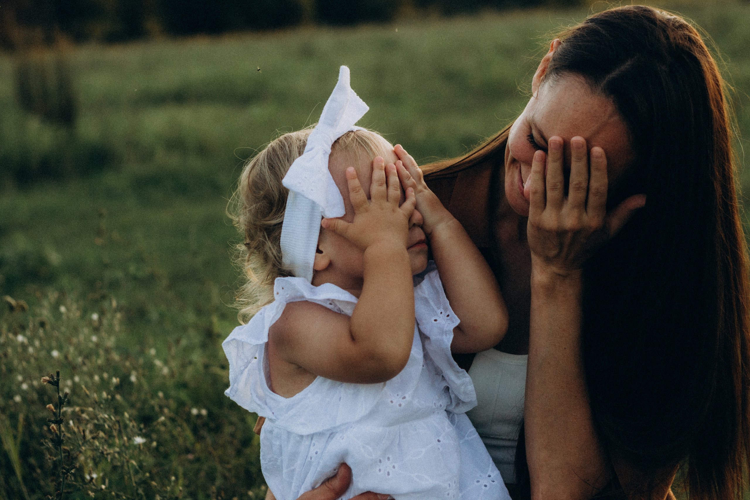 Мама и дочь Оля и Агата. Семейный фотограф в Ростове-на-Дону Безкишкина Татьяна