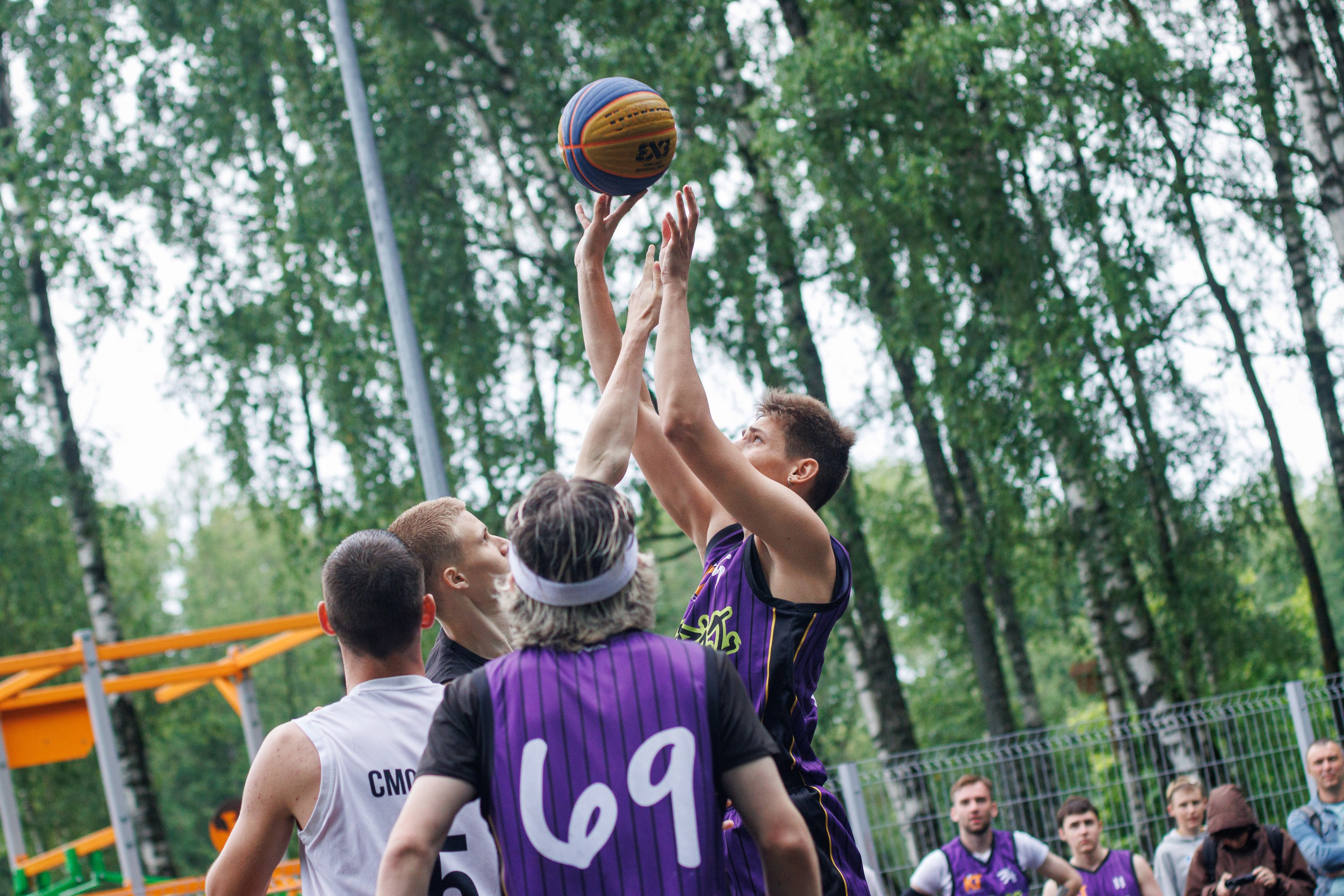 Соловьиное лето 2024. Спортивный фотограф Вадим Добедченков