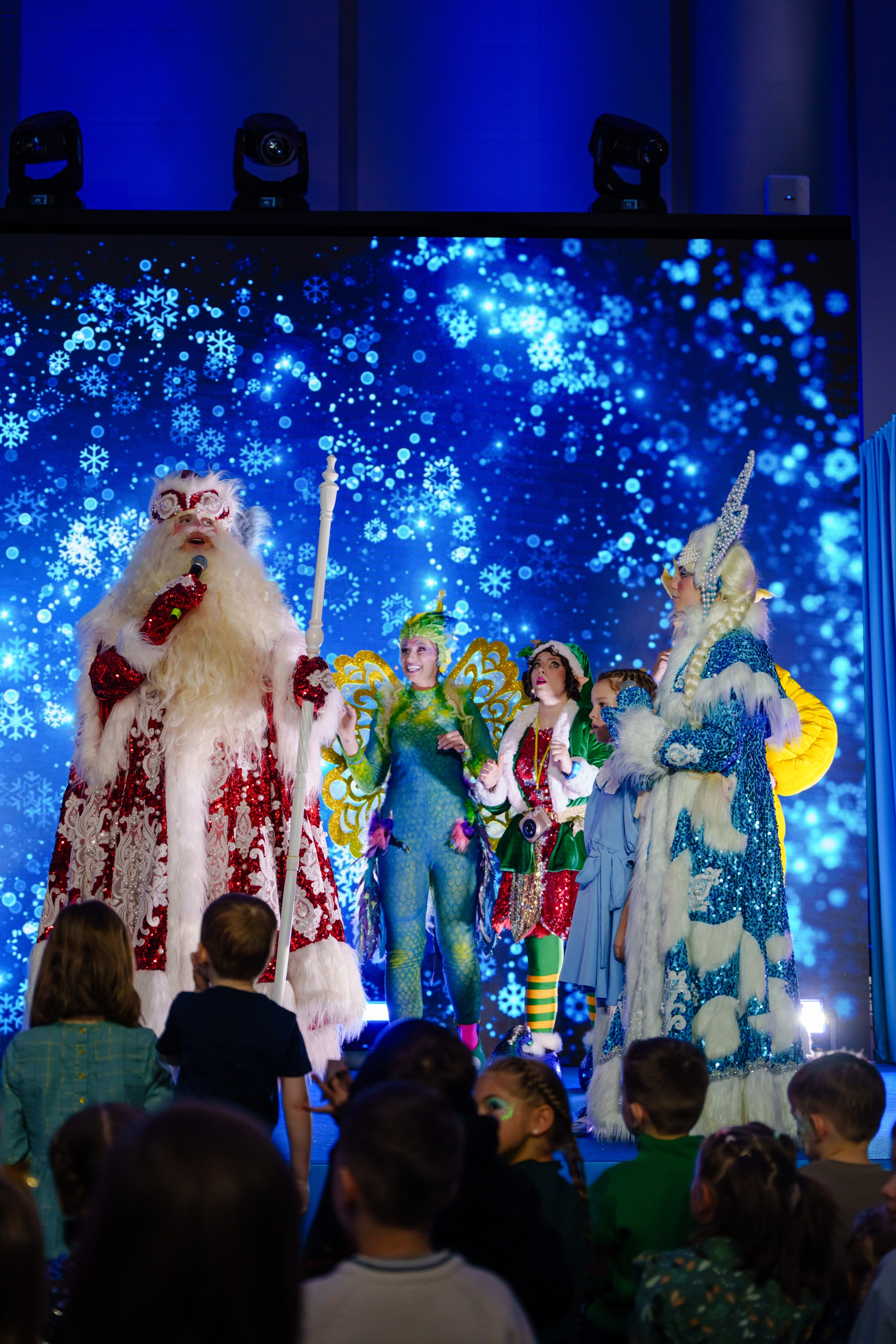 Репортажный фотограф VK Елка. Репортажный фотограф Москва Сергей Дружинин