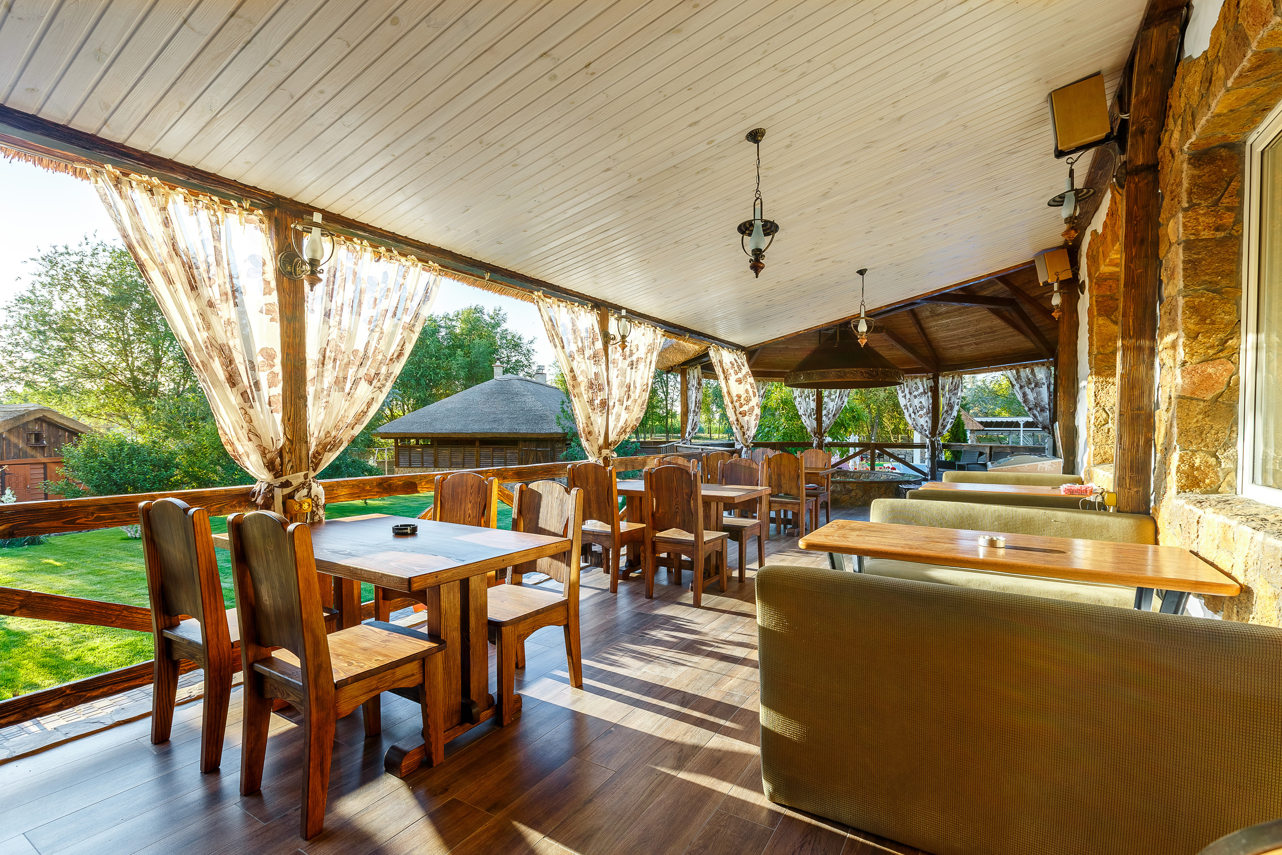 Рекламная съемка в Краснодаре. Видеограф Краснодар Анапа Сочи | Feeling Movies