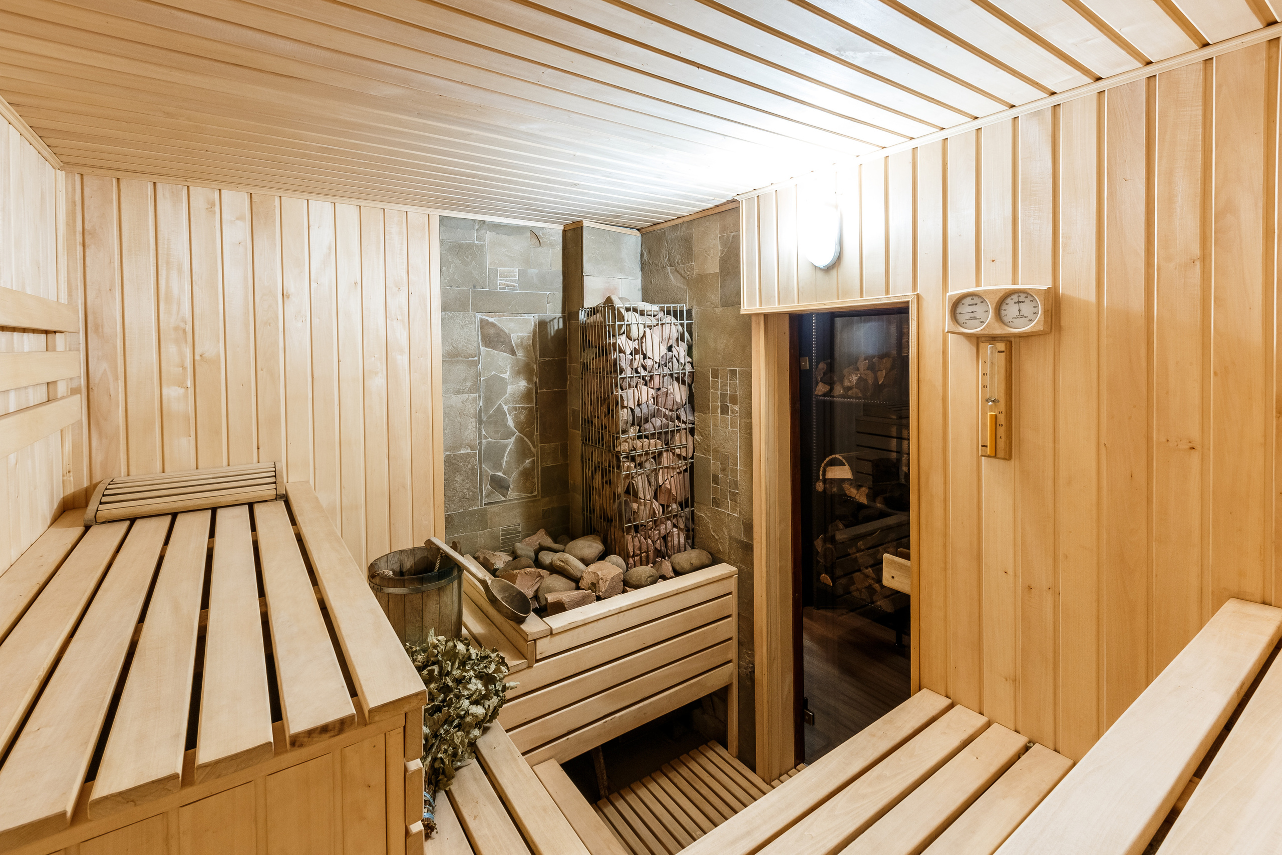 Рекламная съемка в Краснодаре. Видеограф Краснодар Анапа Сочи | Feeling Movies