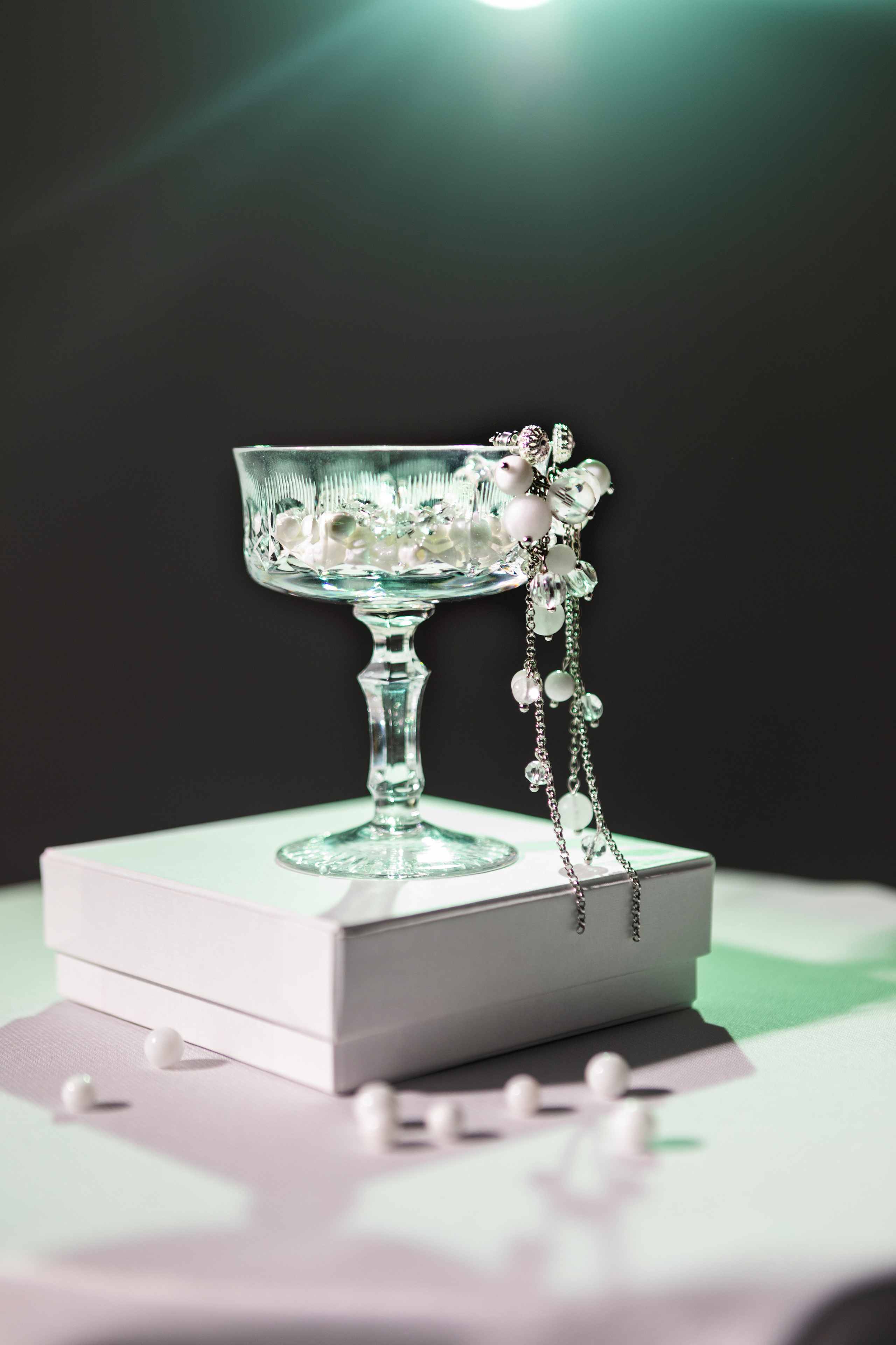 Кадры для создателя украшений. Свадебный и портретный фотограф в Миассе Филиппенко Дарья