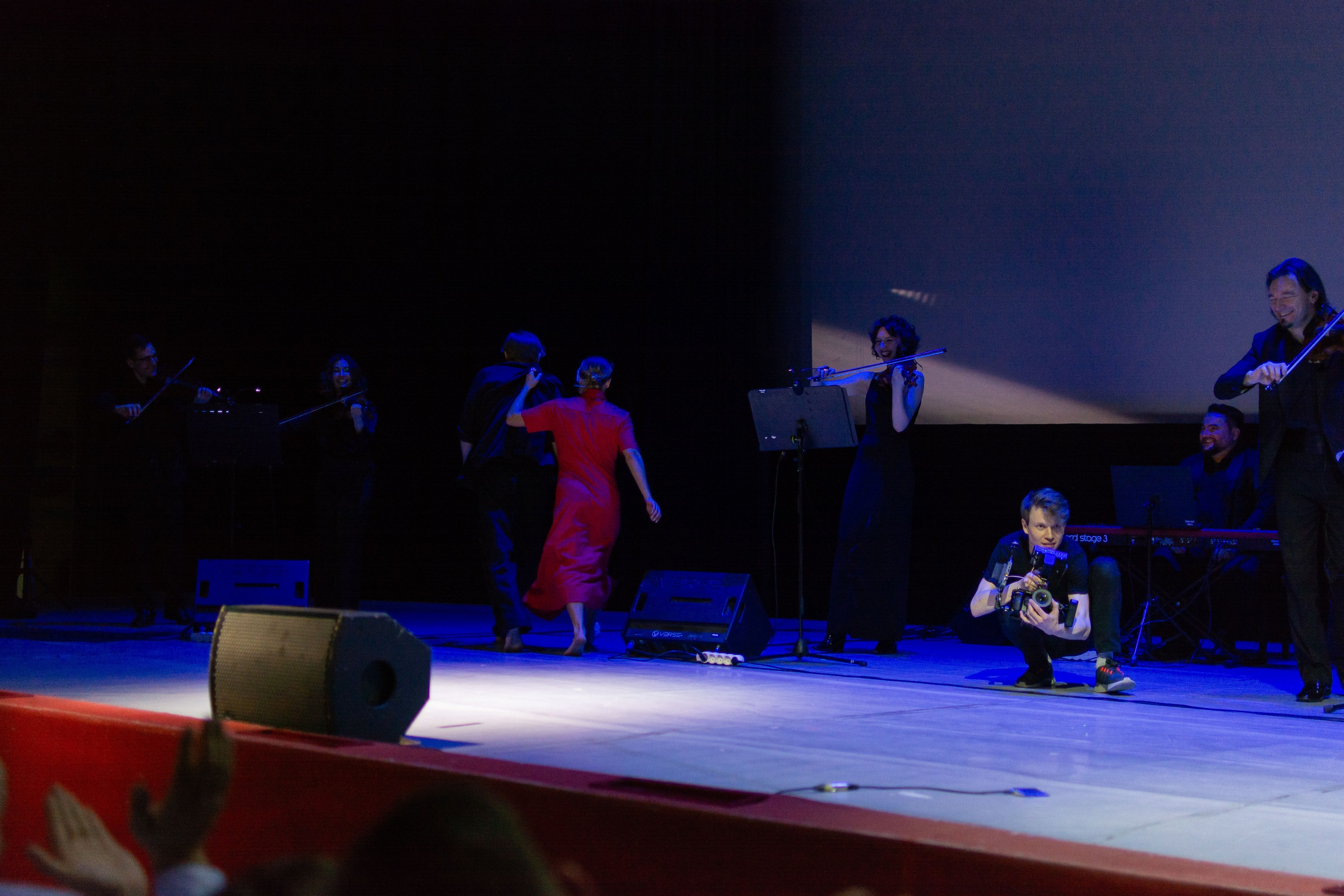 Концерт оркестра Cinematica. Репортажный фотограф в Новосибирске