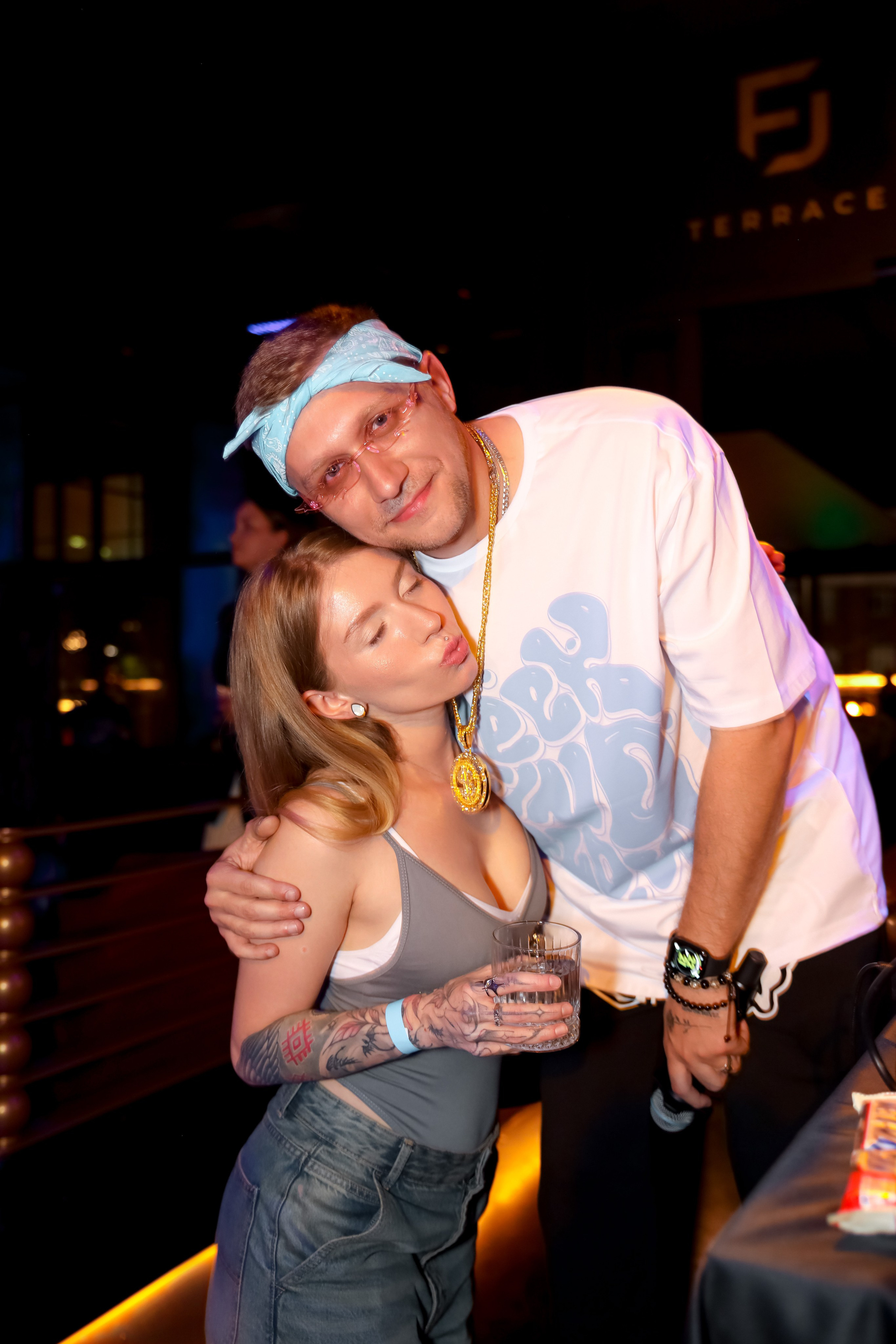 LA night & Fiji wave. 2000’s