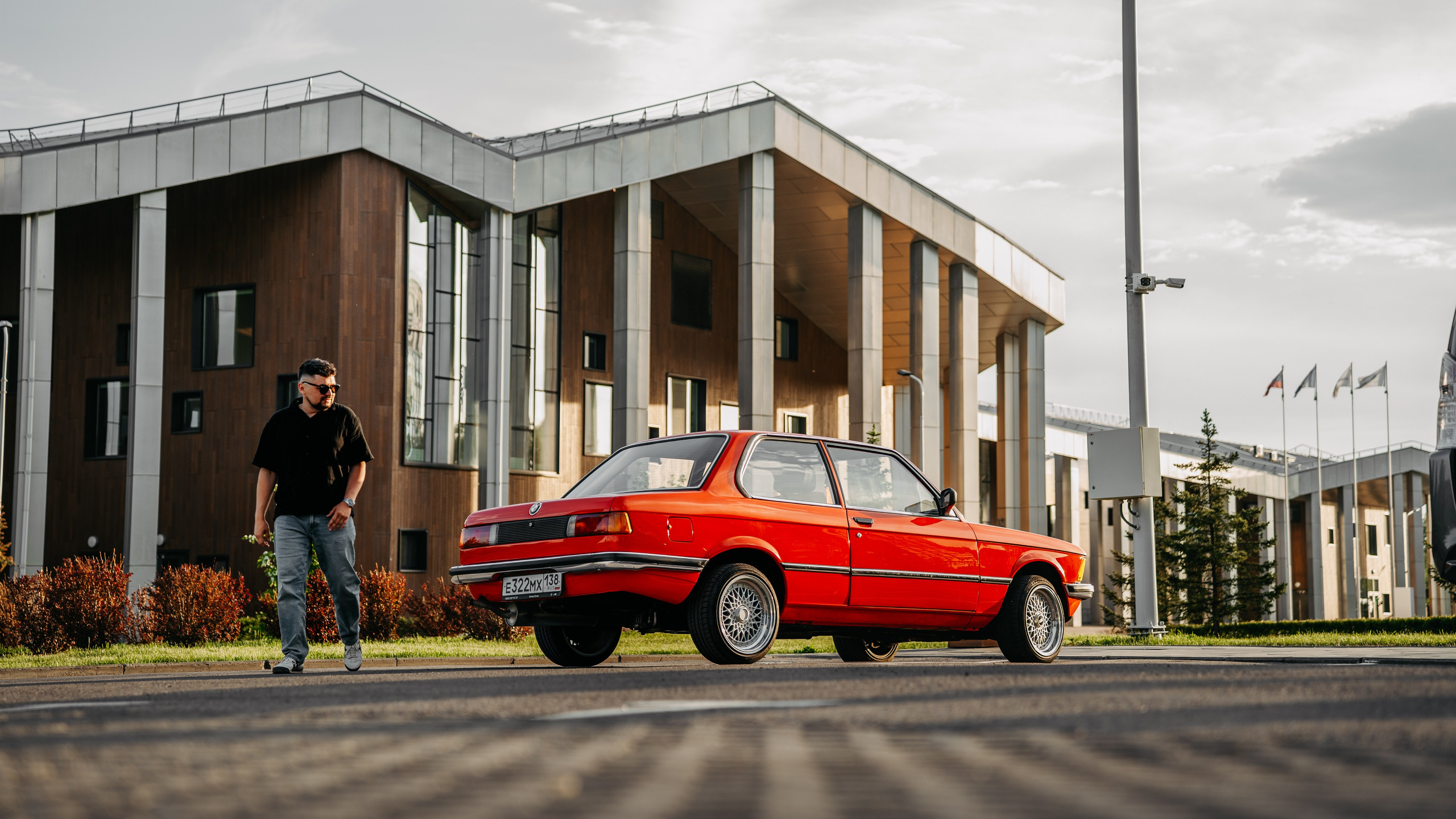 BMW e21. Фотограф, видеограф и пилот дрона на Байкале