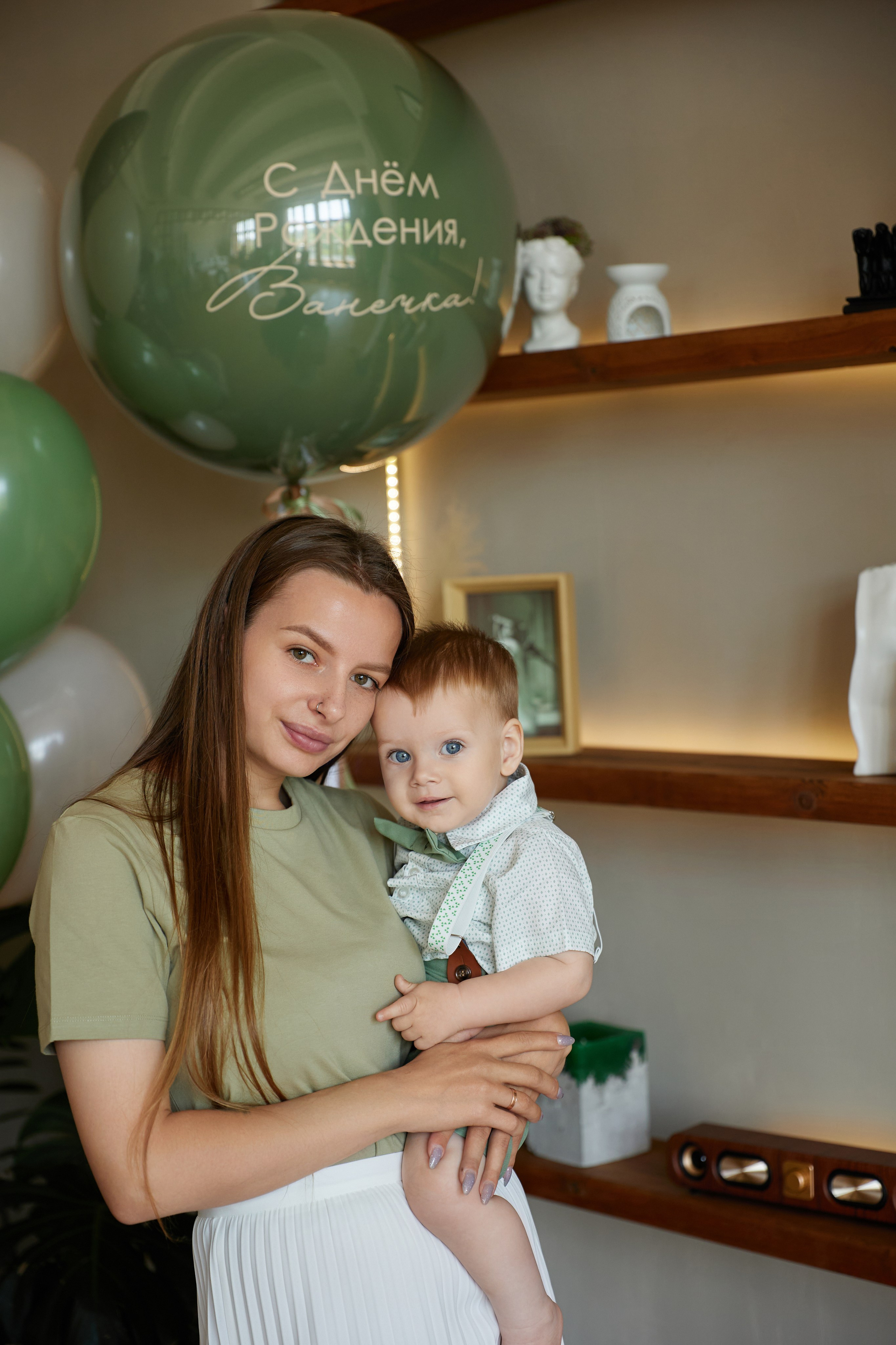 Годовасие Вити. Фотограф женского портрета, беременности и материнства Харькова Елена