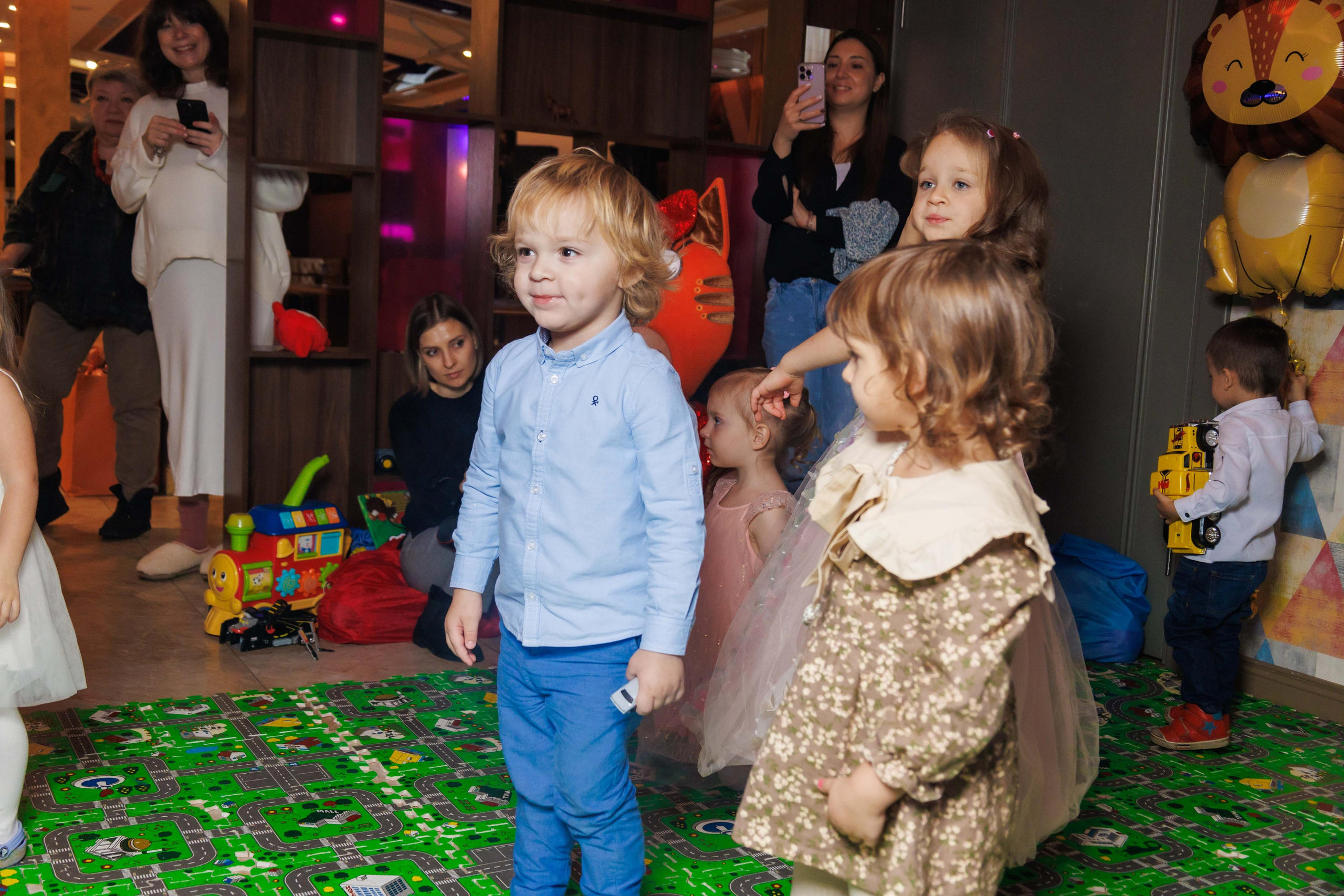 День рождения в ресторане. Фотограф в Москве Дмитрий Емельянов