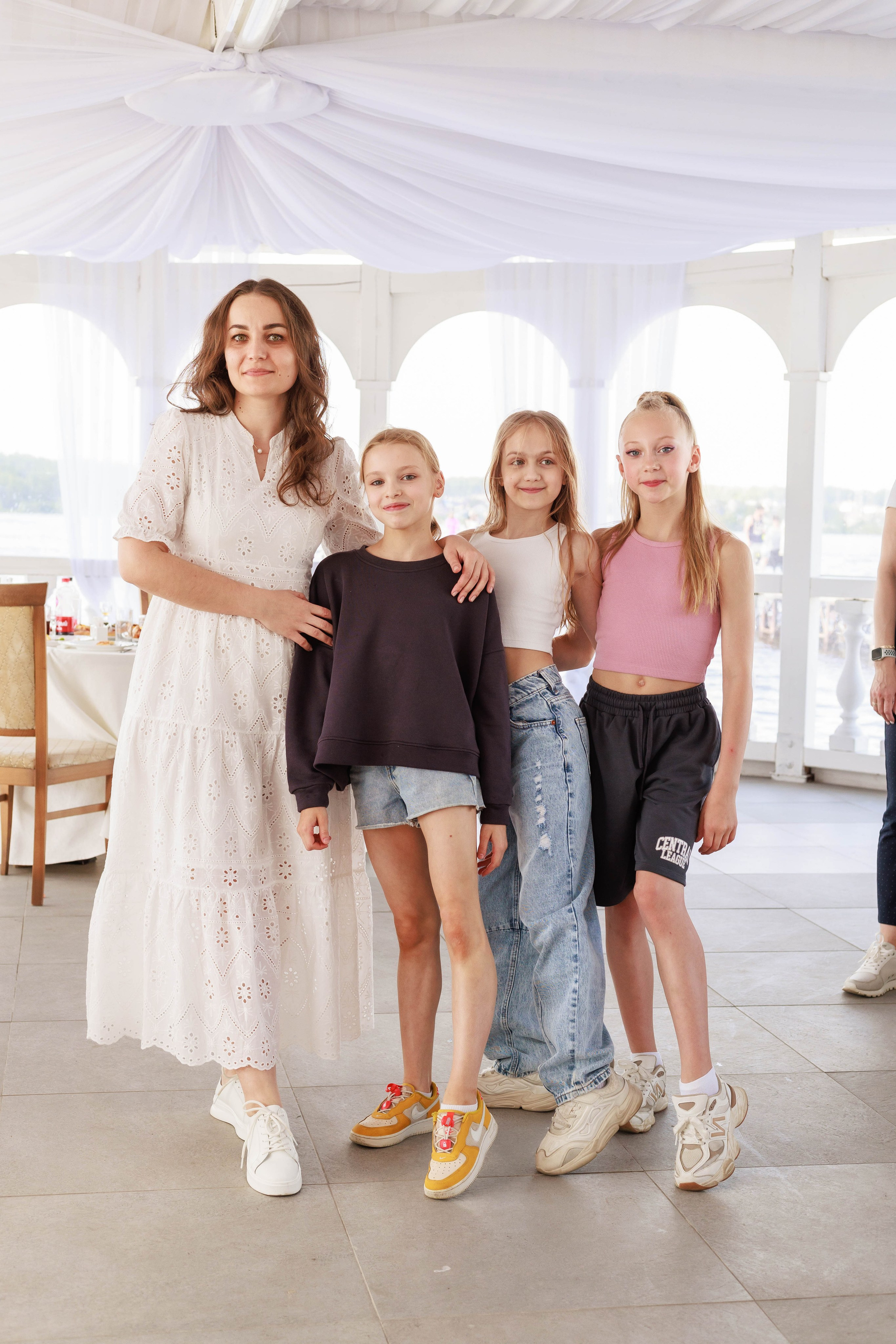 Выпускной 4 класс. Фотограф в Москве Дмитрий Емельянов