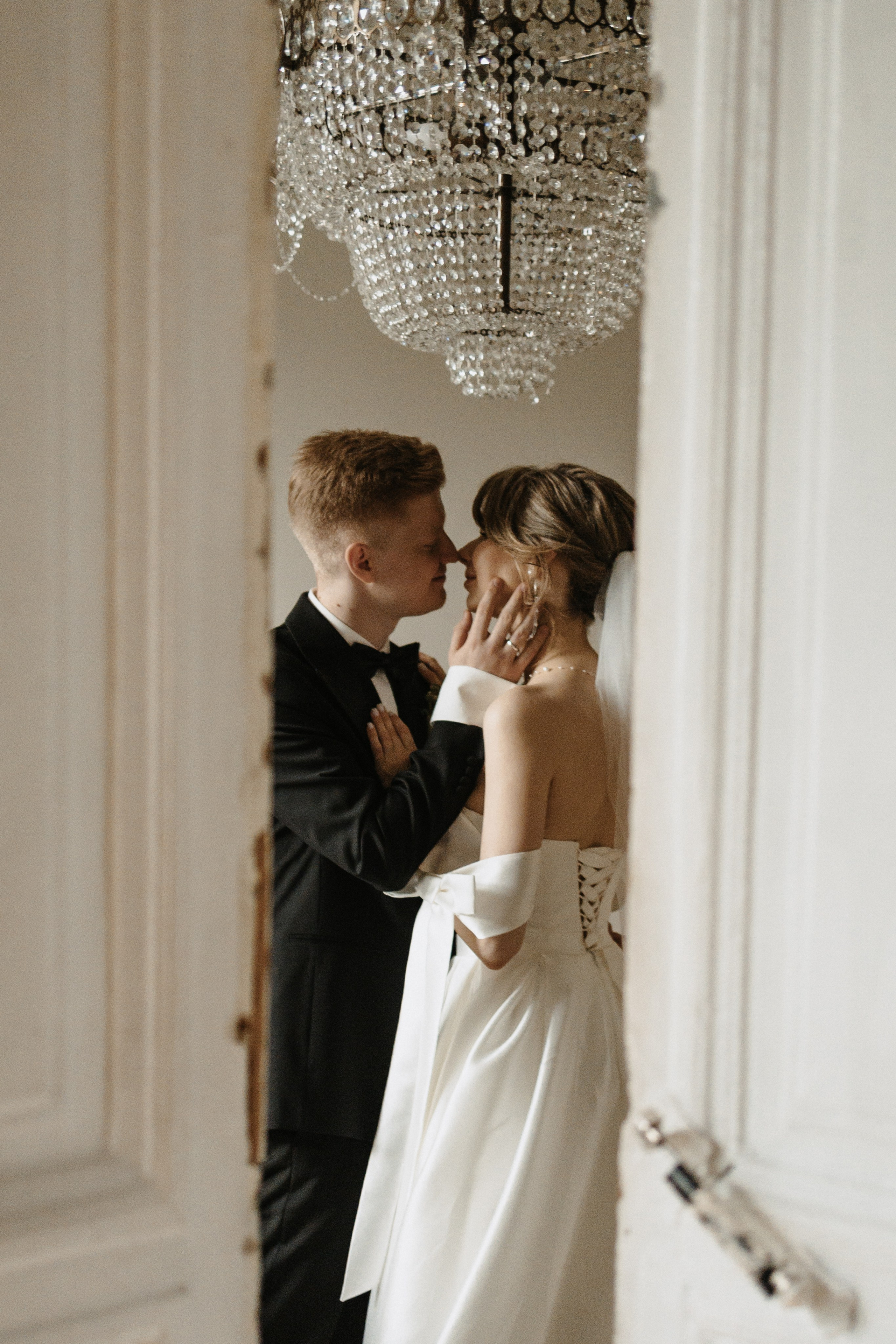 Илья и Ксюша (2024). Свадебный и семейный фотограф в Москве Яна Шувалова