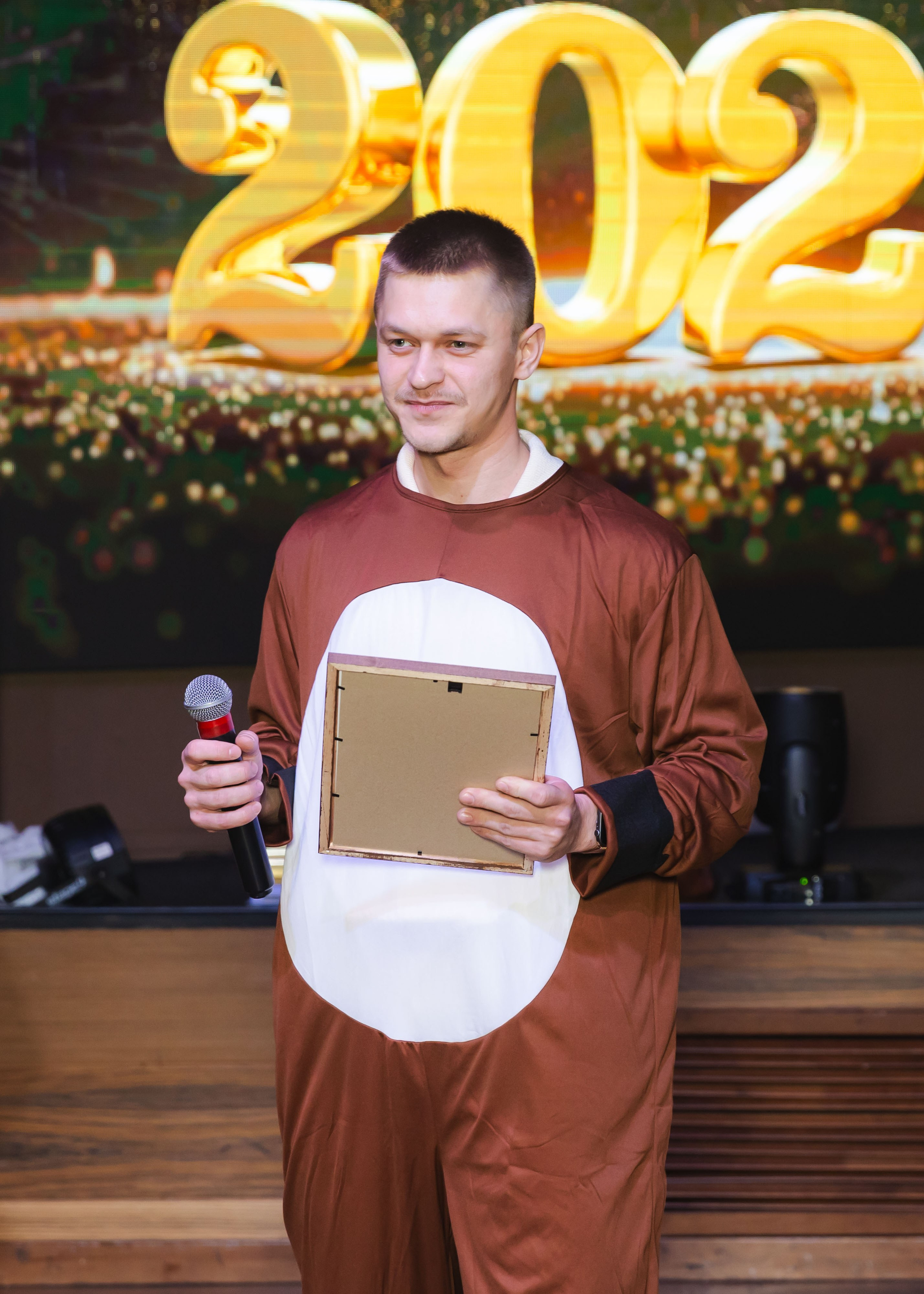 Предновогодка кипарис 2025. ФОТОГРАФ ВИНОГРАДОВА ДАРЬЯ