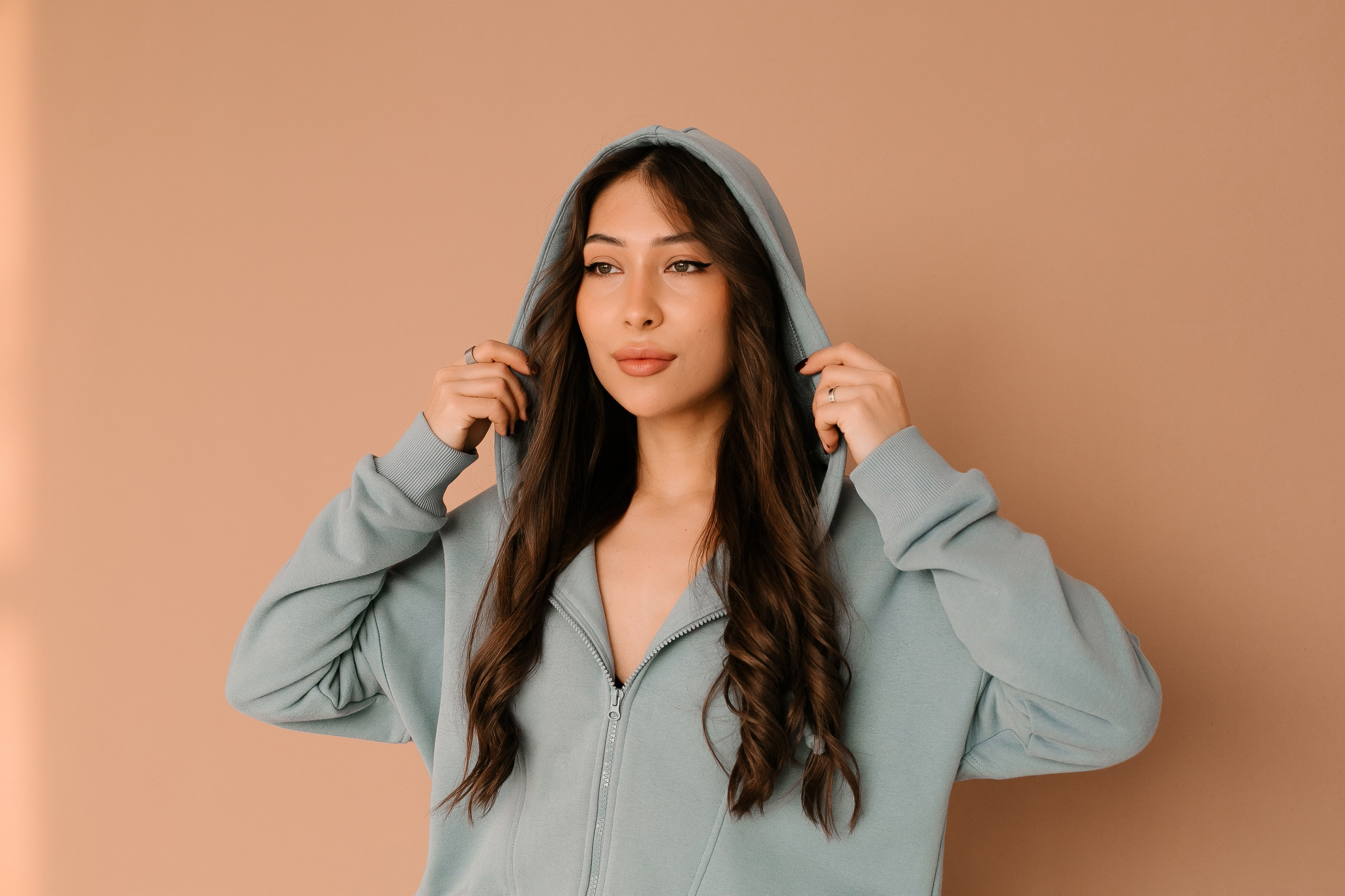 «Ирбис» одежда. Свадебный, семейный и детский фотограф в г. Абакан респ. Хакасия Любов