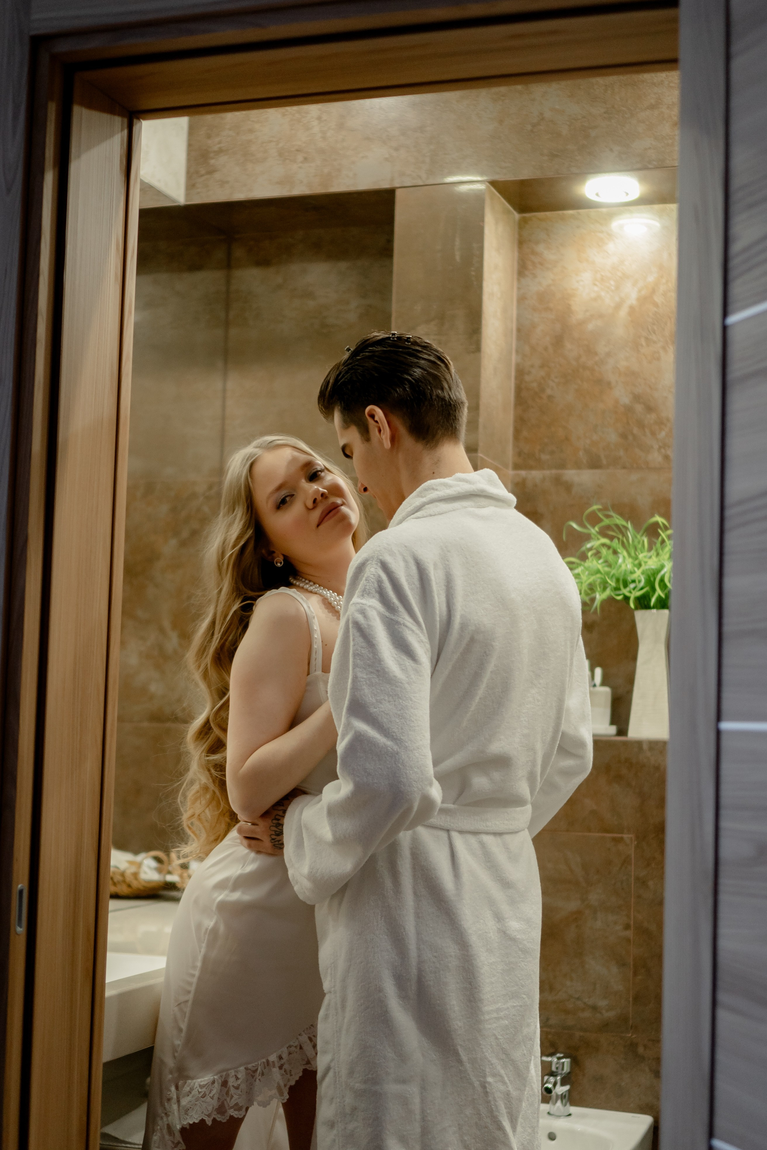 СБОРЫ ПЕРЕД СВАДЕБНЫМ ДНЕМ (СНЯТО В СИБИРЕ В НИЖНЕВАРТОВСКЕ). Профессиональный фотограф, Санкт-Петербург — Виктория Богомолова