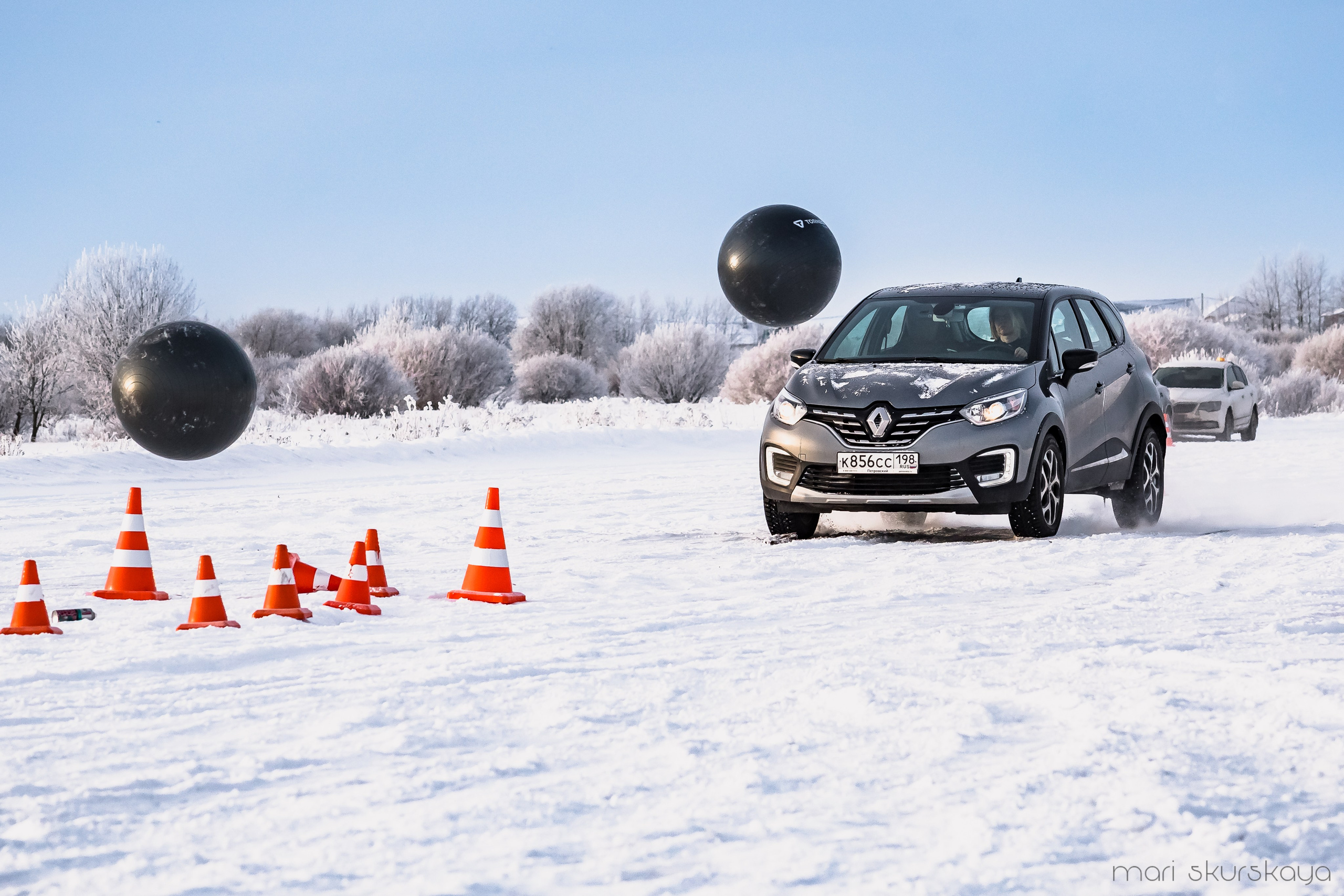 Контраварийная практика вождения автомобиля. Мотофотограф в Санкт-Петербурге Мария Скурская