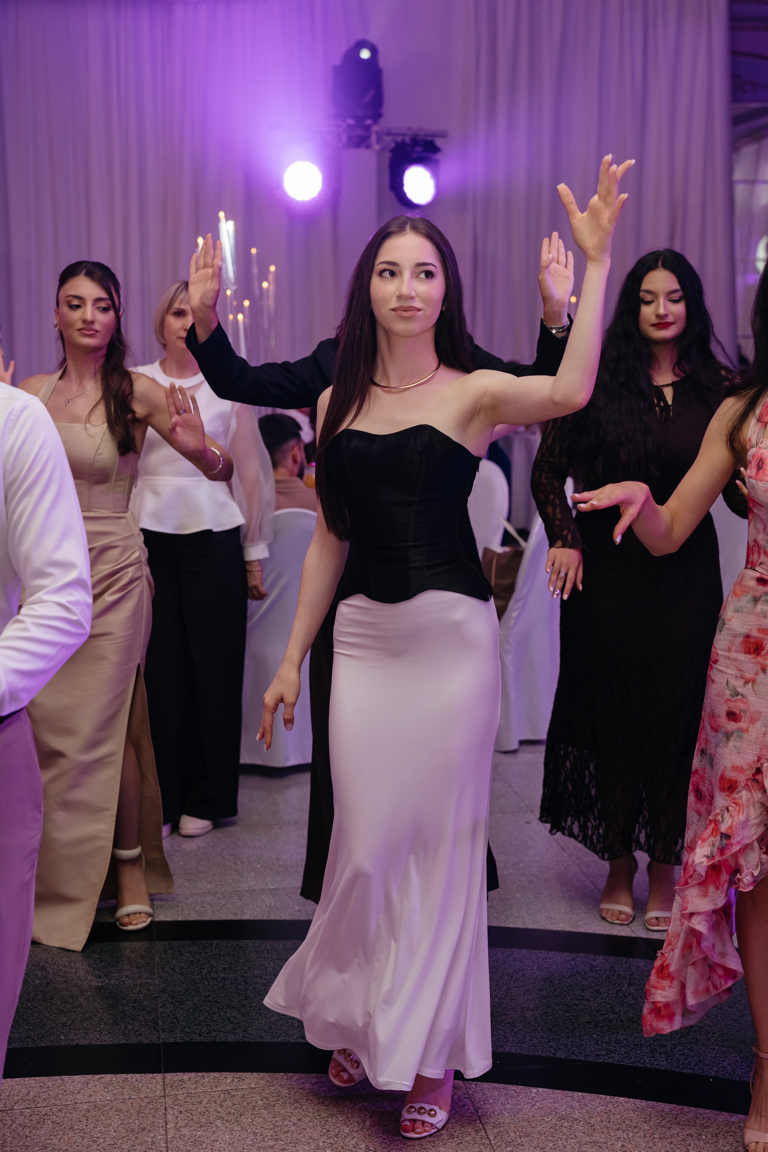 Свадьба Сергея и Карины. Свадебный фотограф Красноярск Вязьминова Мария