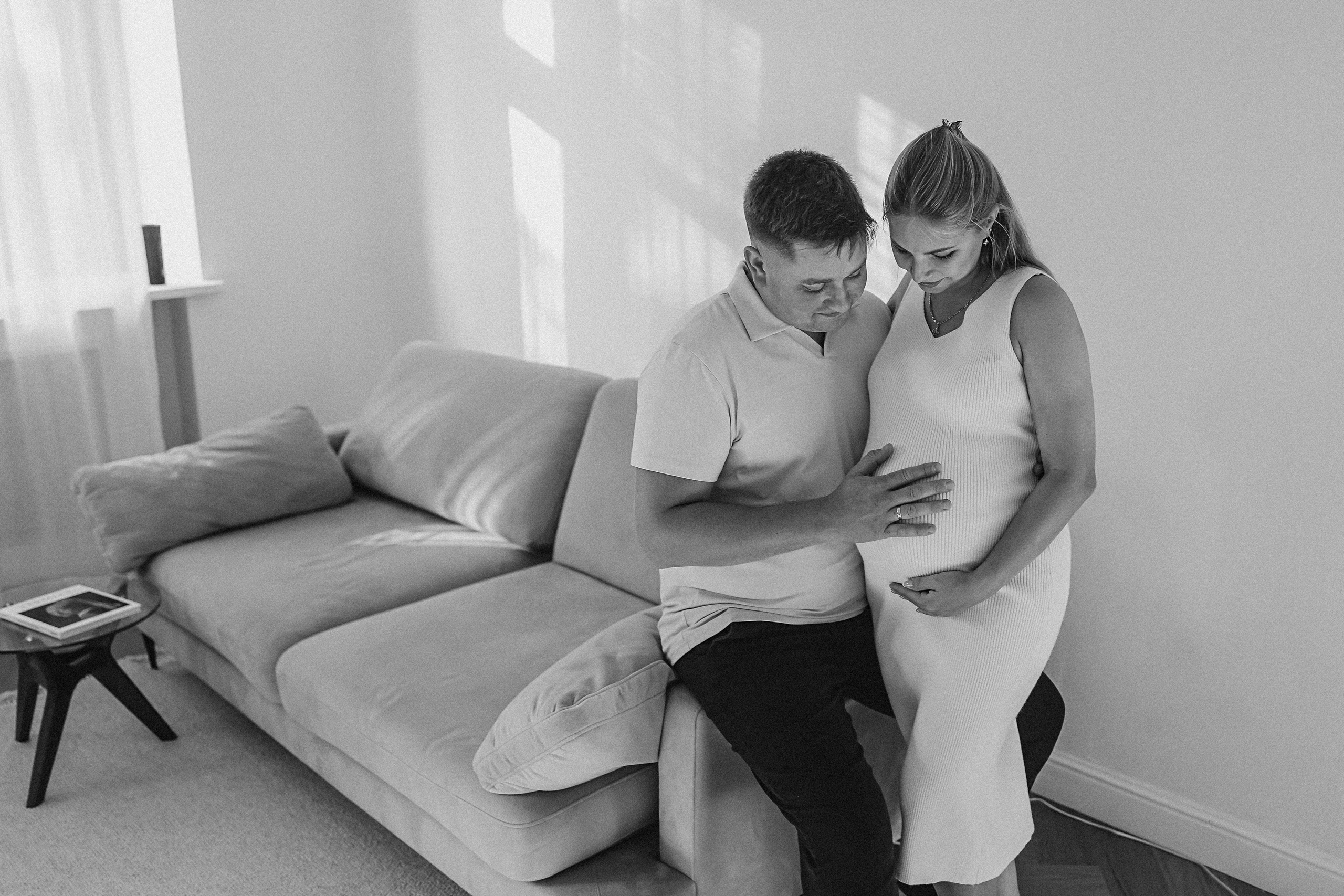 Квартира (беременность). Семейный фотограф Тюмень, фотограф на роды Салмина Мария