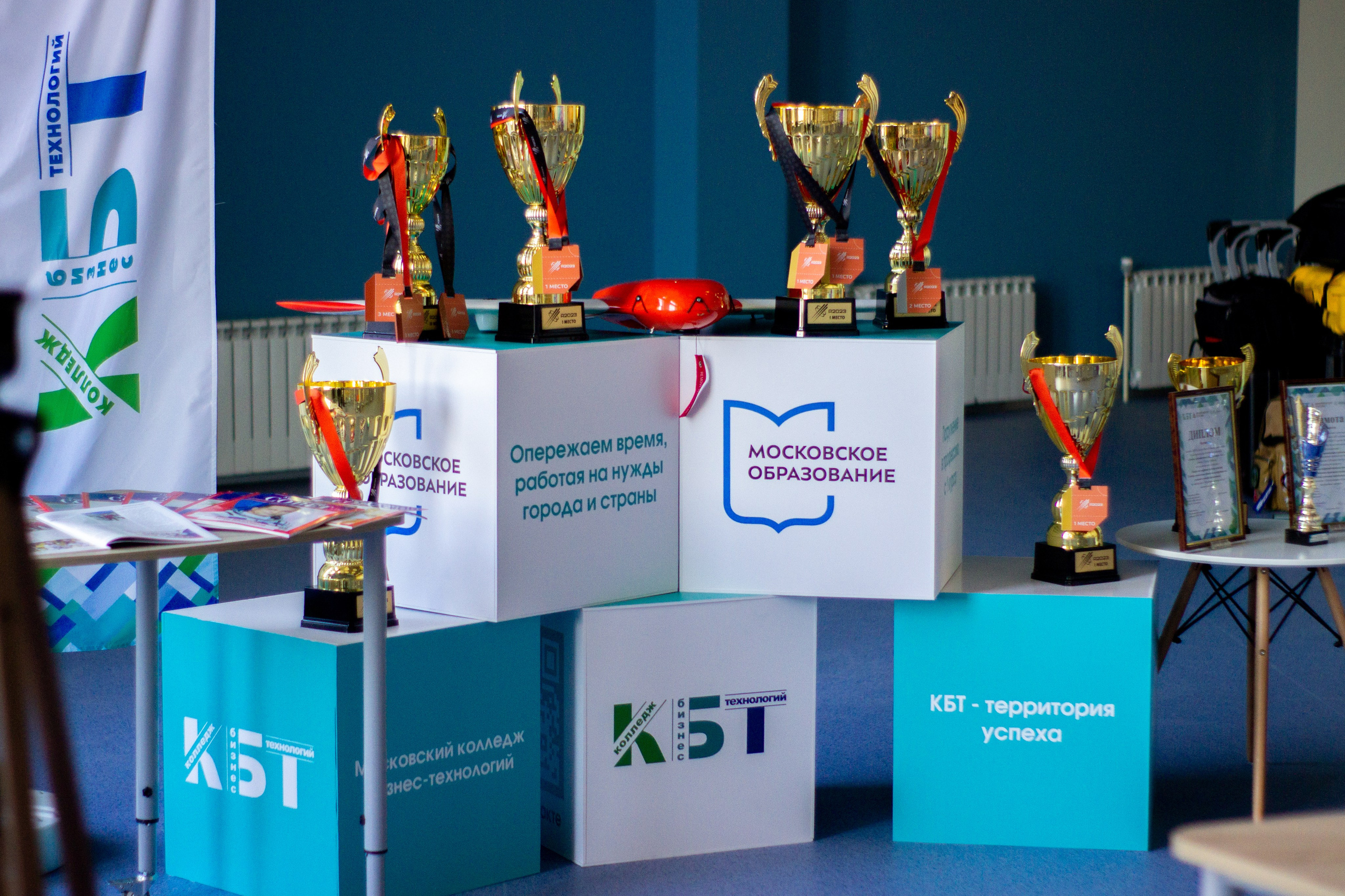 Брендирование пространства. Фотограф и видеограф в Москве Анна Матюхина