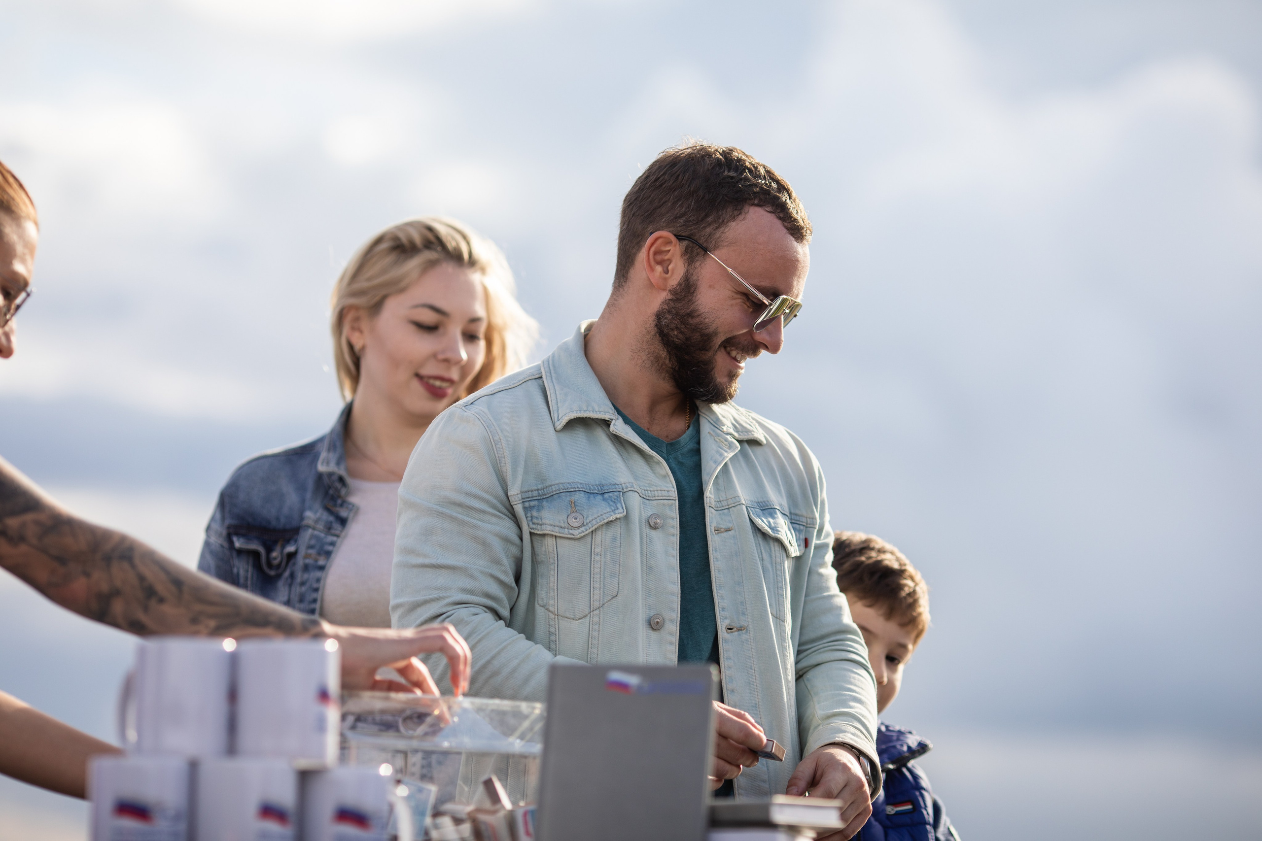 УЗСТ- Корпоративный тимбилдинг на аэродроме. Репортажный и свадебный фотограф в Челябинске Елисеев Павел