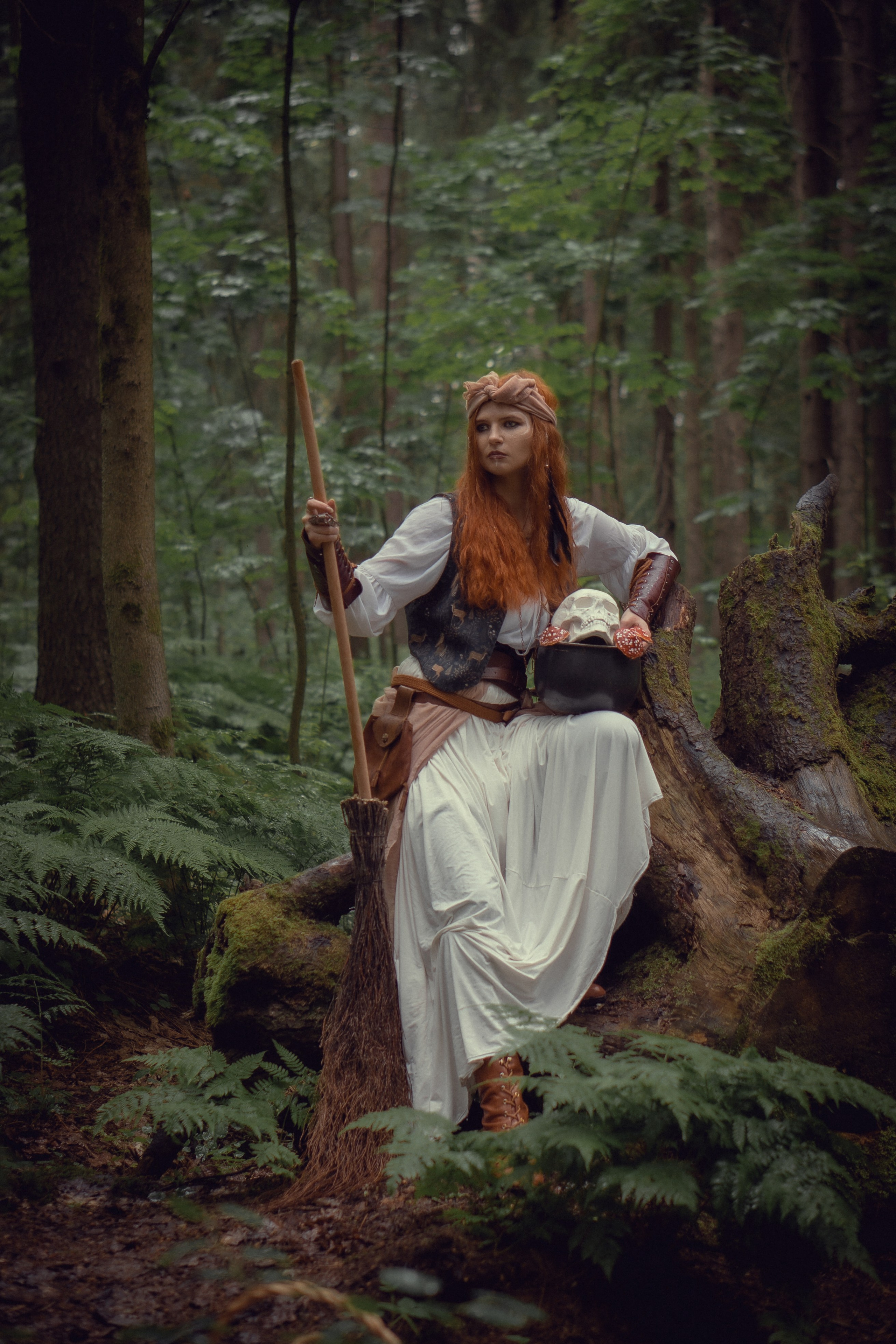 Баба-Яга. Художественный фотограф Салаева Алина