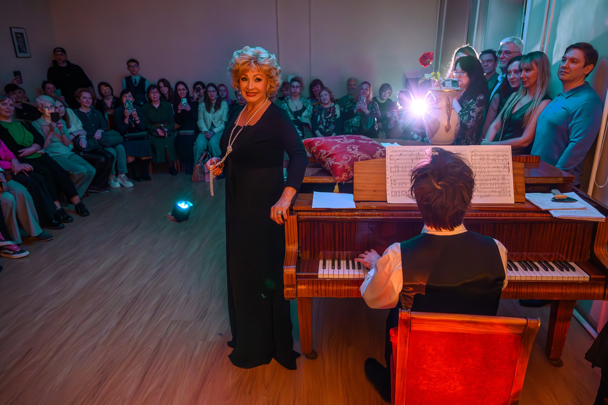 Репортажная съемка мероприятия «Ночь театров» в Московском театре оперетты. 2025. Фотограф Анна Мельникова | Москва