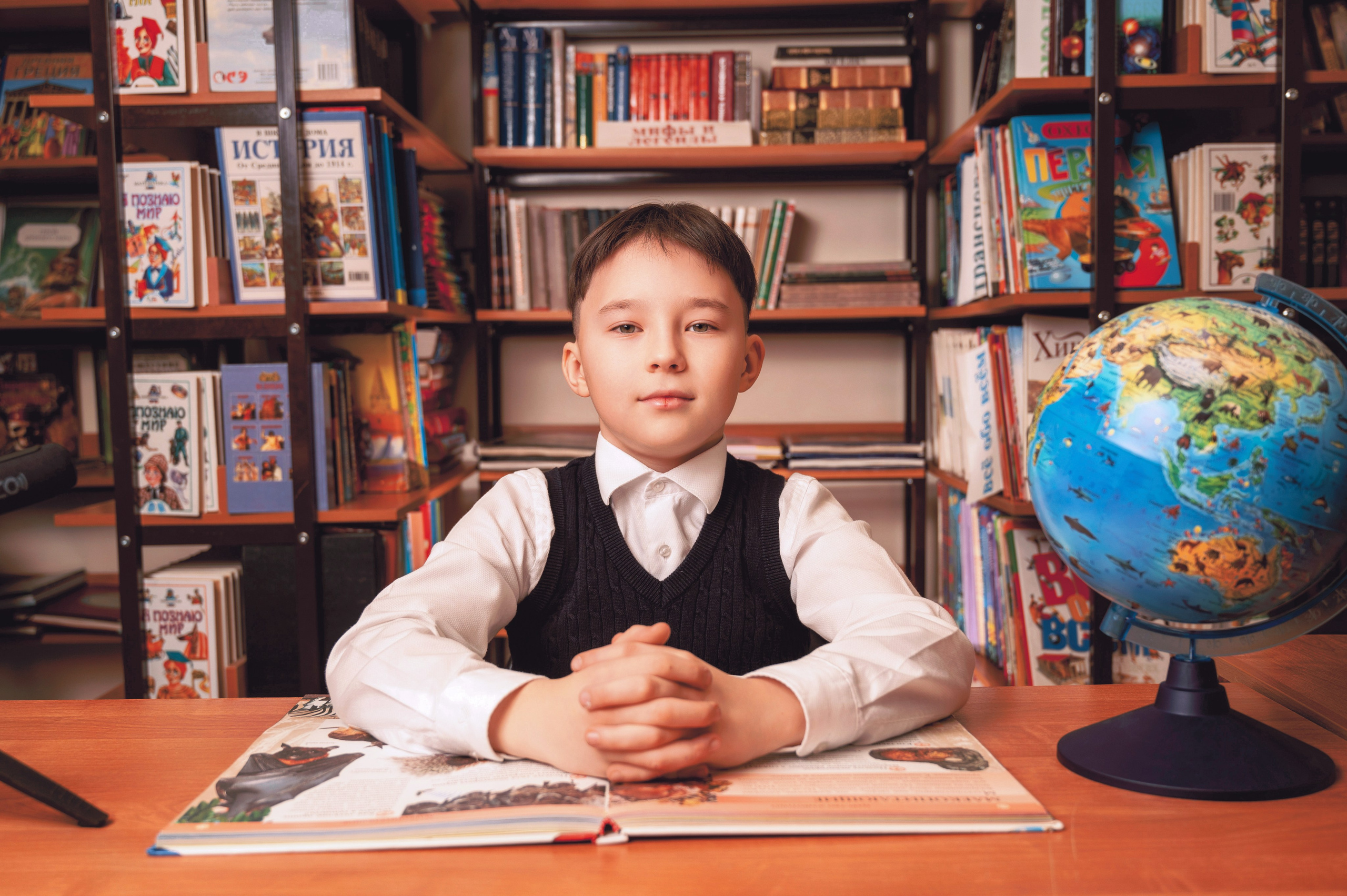 Фотографии выпускников младшей школы Гимназия 2. Детский фотограф. «Ожившие» фото, г. Нижневартовск