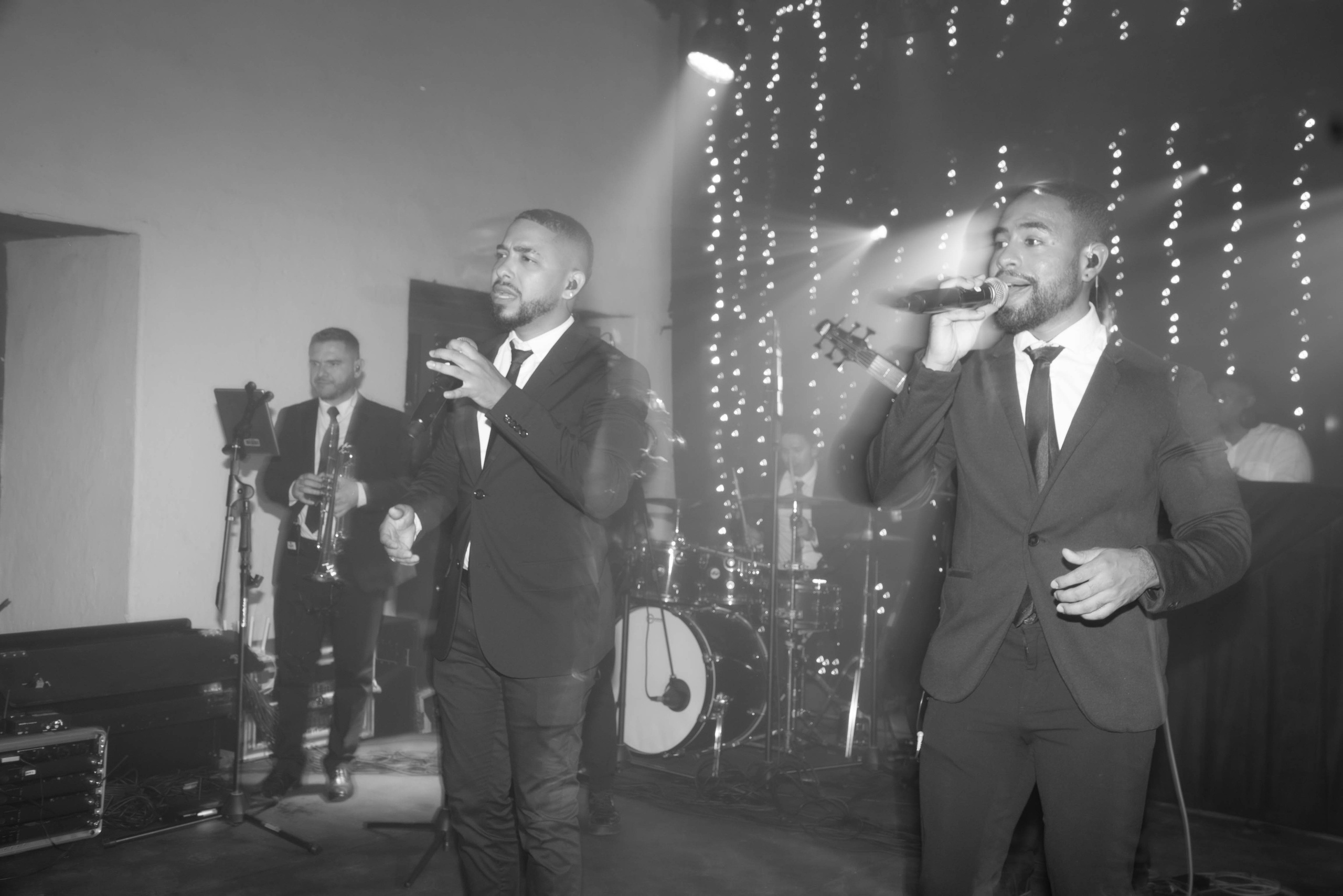 Catalina and Romain. Wedding Photographer in Barcelona and Medellin