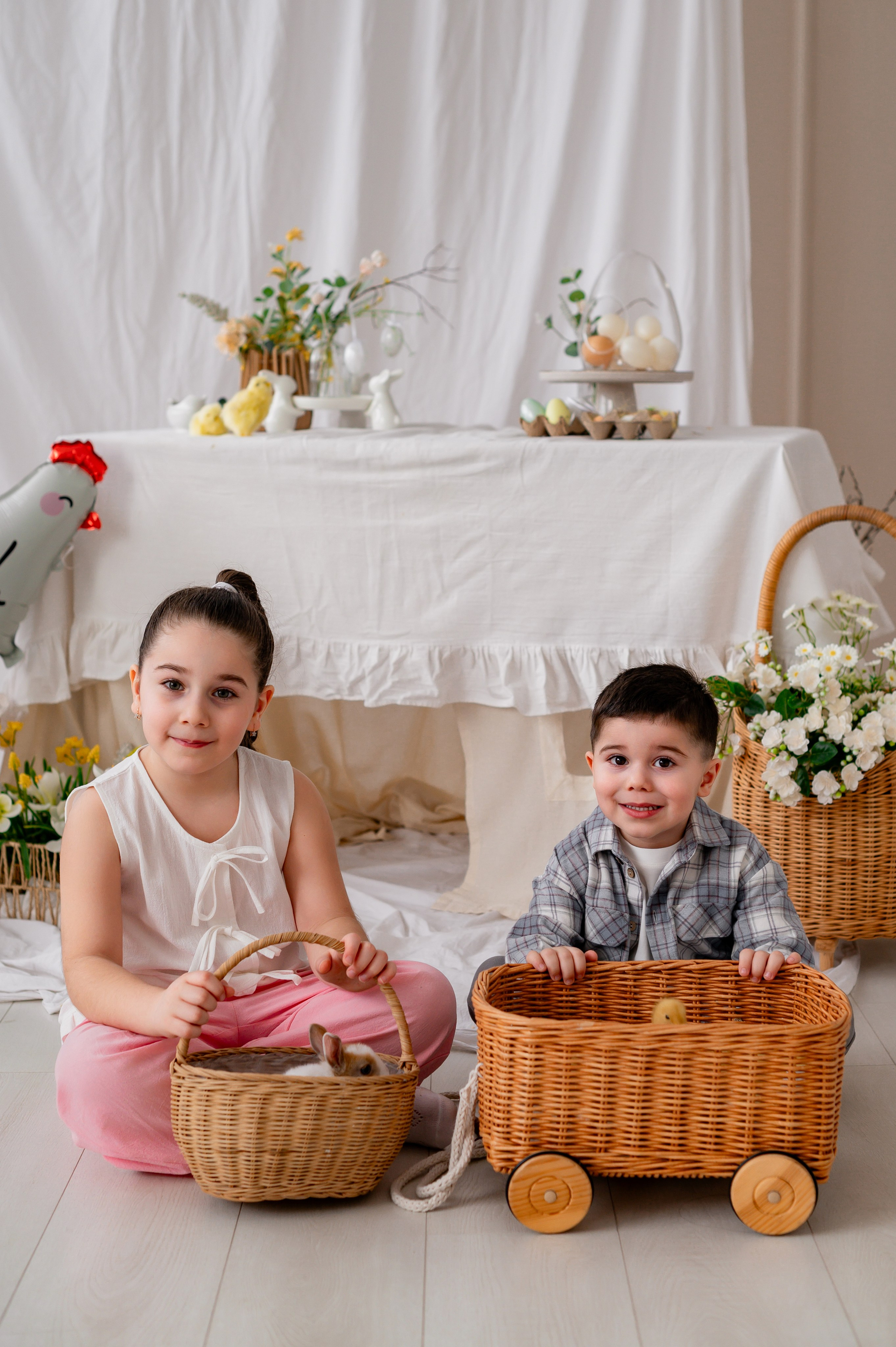 Лев Арина Вика Алена. Фотограф Татьяна Иванчикова