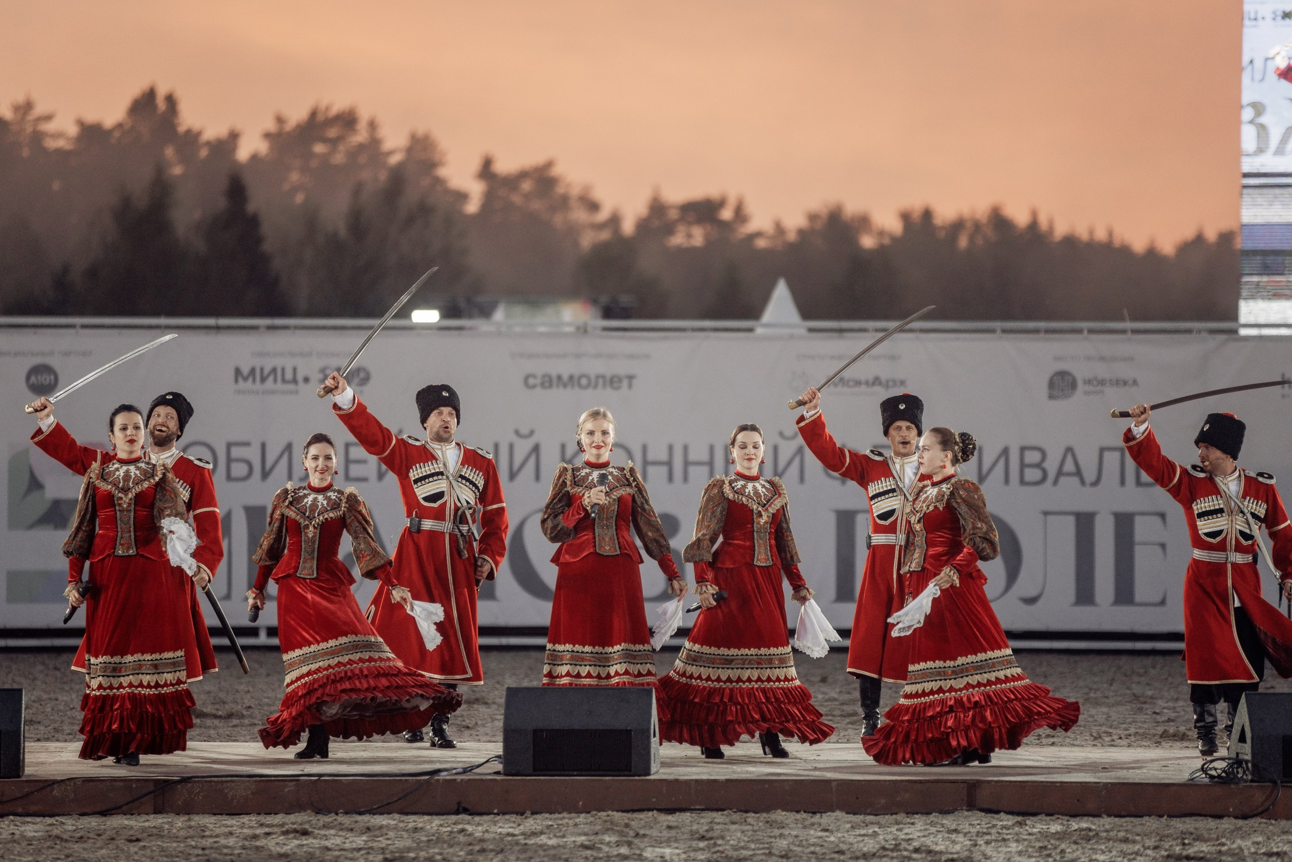 Иваново Поле 2023. Детская Конная фотография в Москве Юлия Шепелева