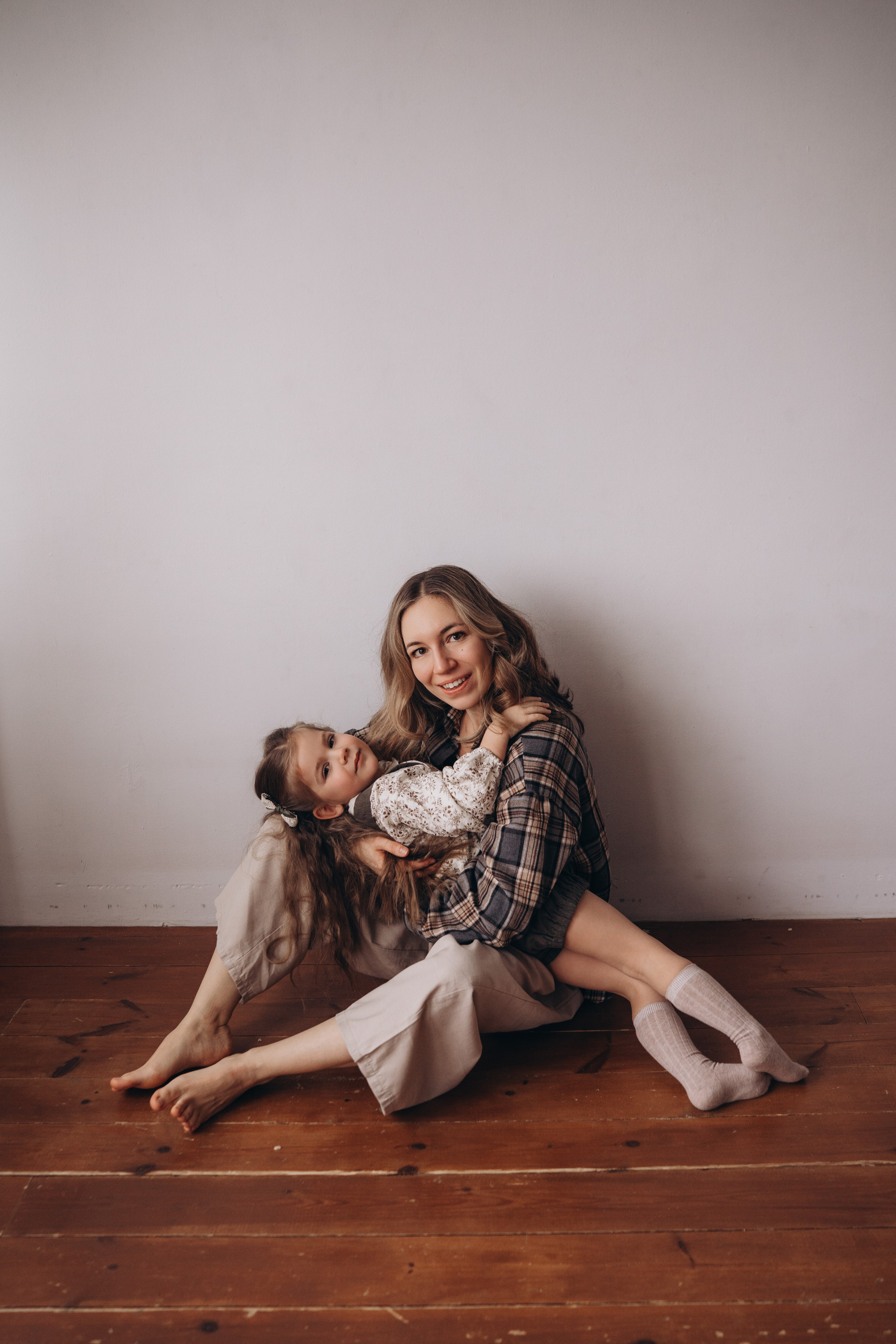 Фотодень Мамы 2026. Фотограф Новорожденных в Москве. Семейные истории в стиле LIFE